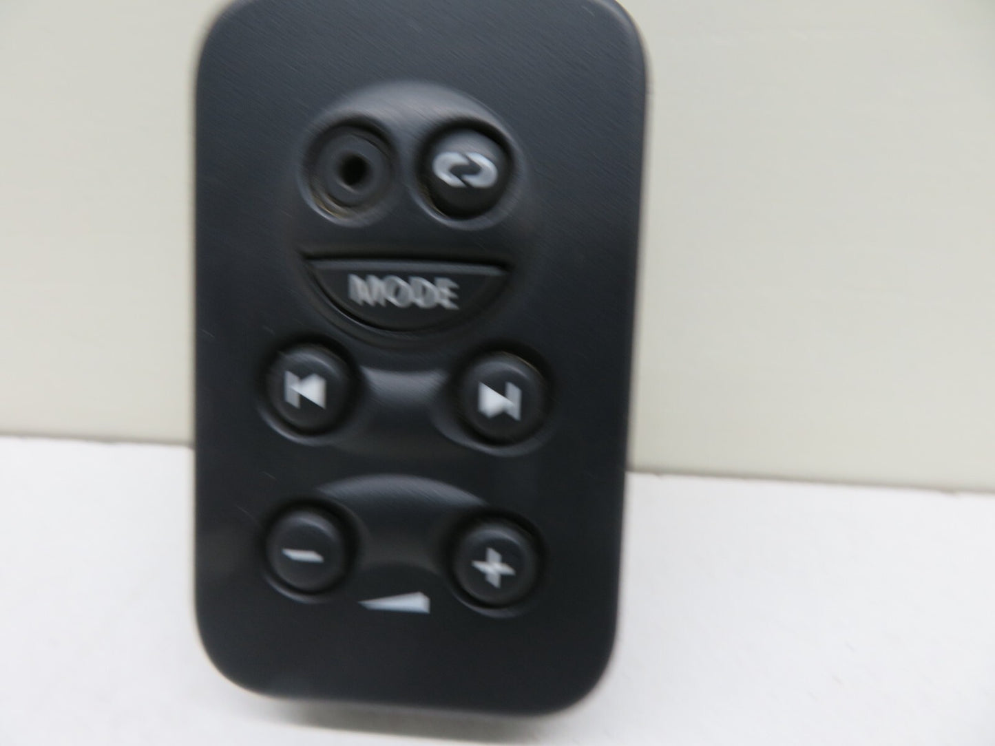 LAND ROVER FREELANDER 2 REAR HEADPHONE CONTROLS 5H22-18K909-BA 2007-2014 1227-13