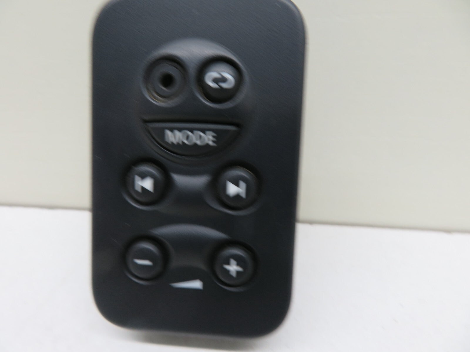 LAND ROVER FREELANDER 2 REAR HEADPHONE CONTROLS 5H22-18K909-BA 2007-2014 1227-13