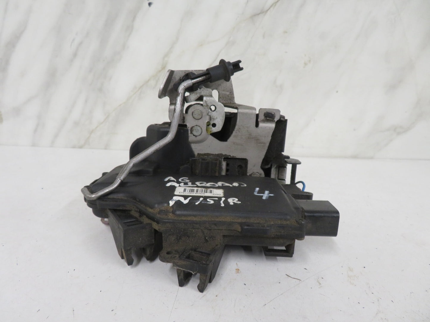 AUDI A6 ALL ROAD 1998-2003 NSR REAR DOOR LOCK CATCH 4B0839015G MIX1411-3