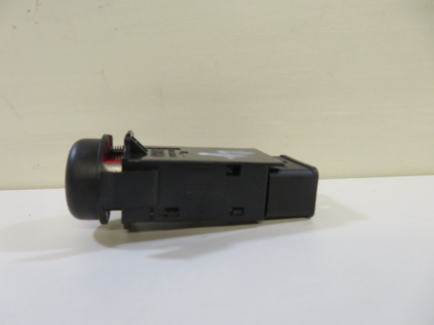 MAZDA MX5 MK2 HAZARD SWITCH 1998-2005 MISC1609-4