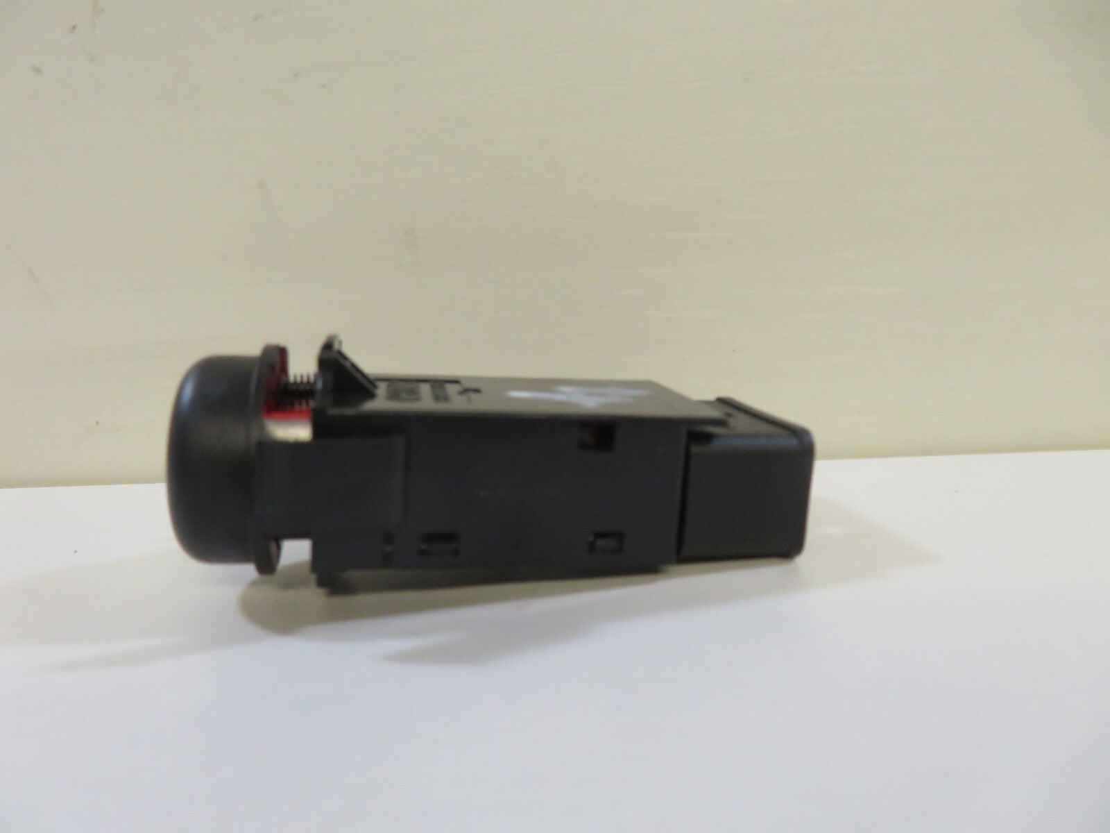 MAZDA MX5 MK2 HAZARD SWITCH 1998-2005 MISC1609-4
