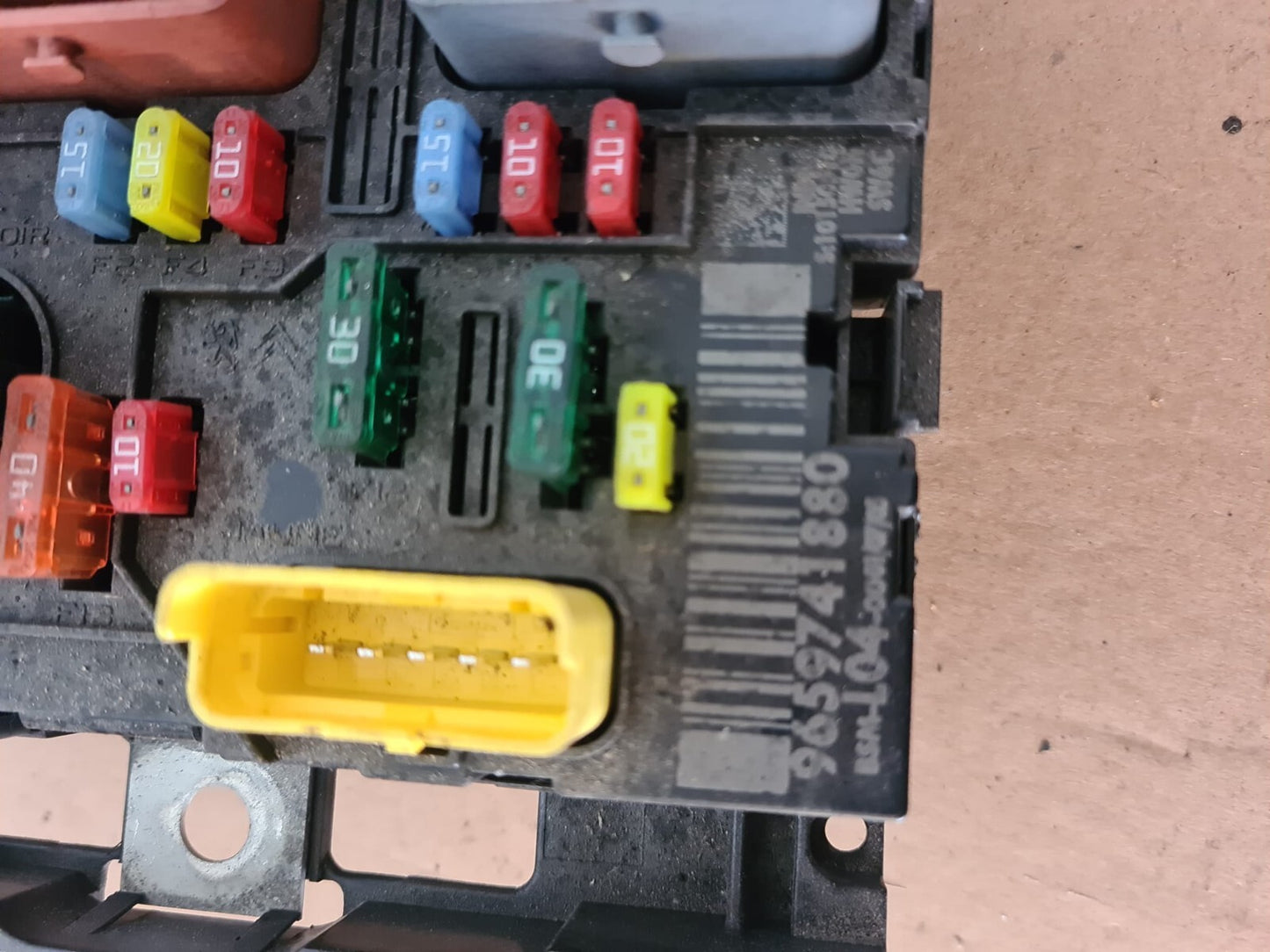 PEUGEOT 307 BSM FUSE BOX 9659741880