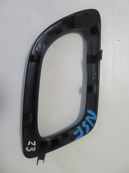 PEUGEOT 308 NSF INTERIOR DOOR HANDLE SURROUND TRIM 9680428380 2007-2013 1349-22