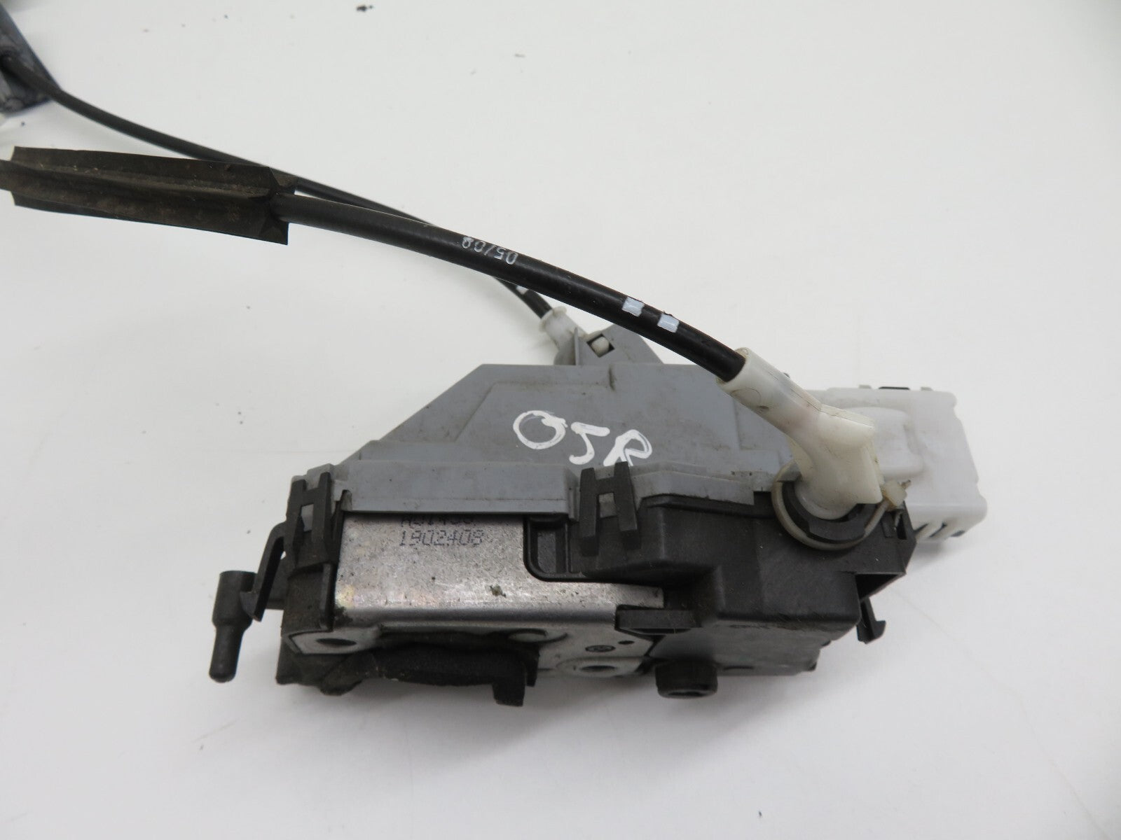 CITROEN C5 X7 OSR DOOR LOCK CATCH PSA574394 2008-2015 1528