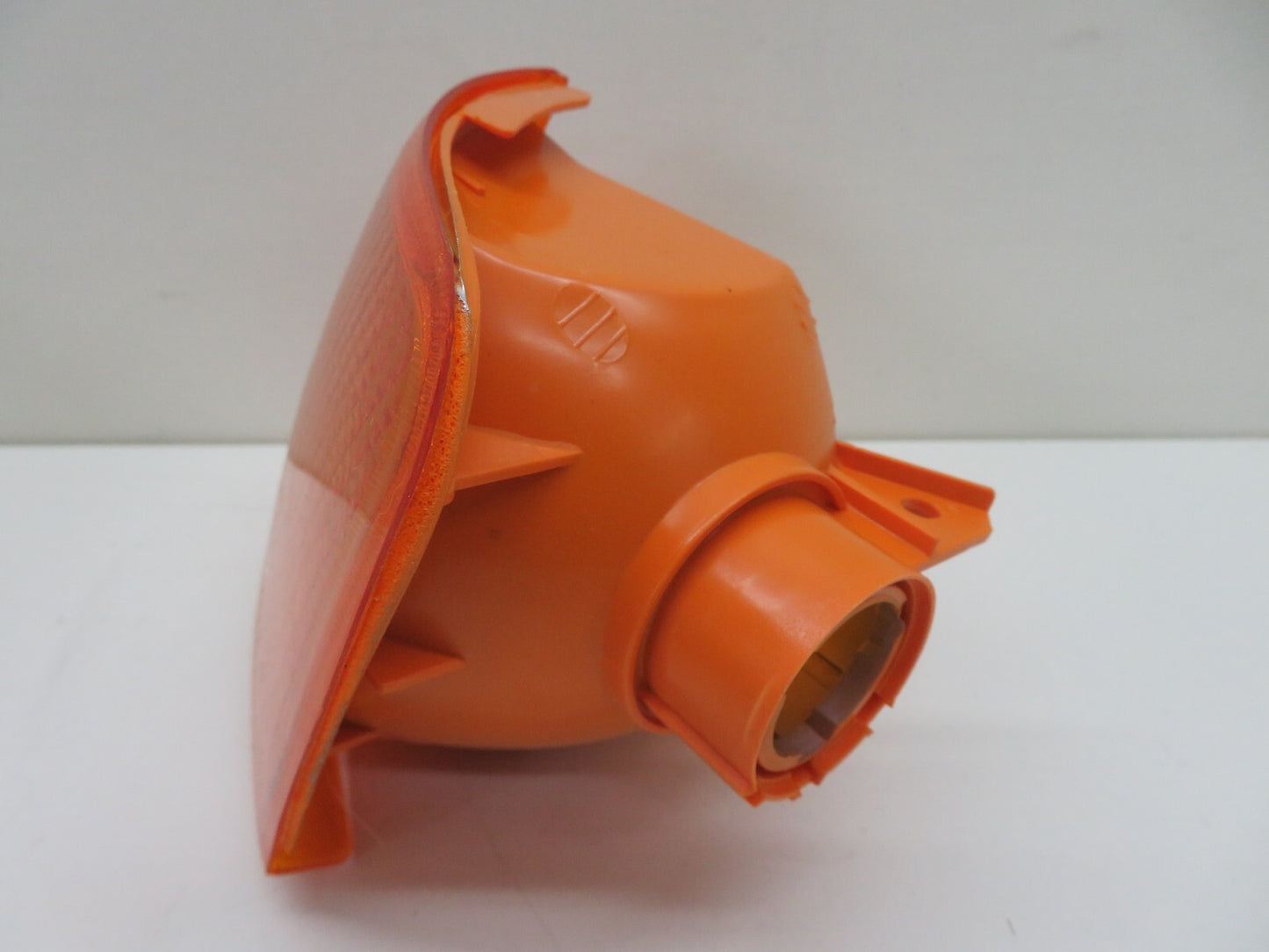 NS PASSENGER SIDE AMBER INDICATOR LIGHT FOR FORD ESCORT 1990-1991