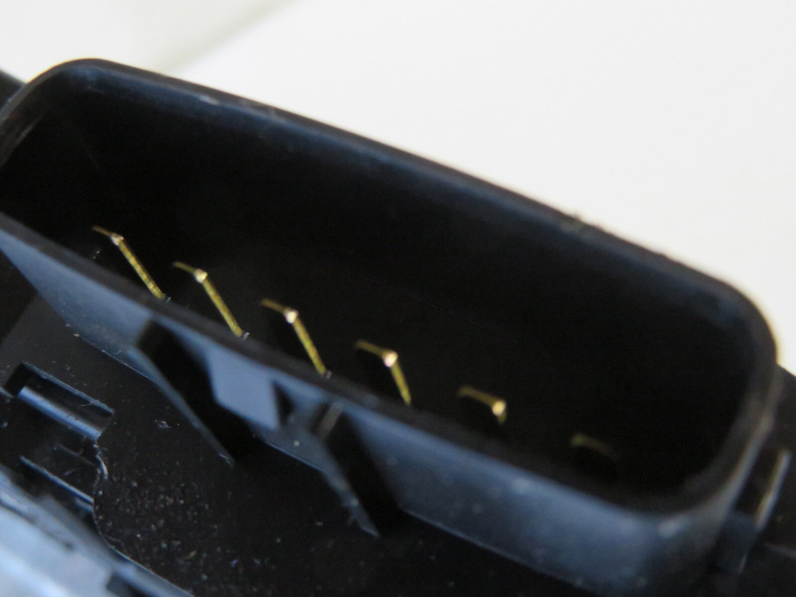 SUBARU LEGACY ESTATE OSF DOOR LOCK CATCH 2003-2009 AMS1541-8