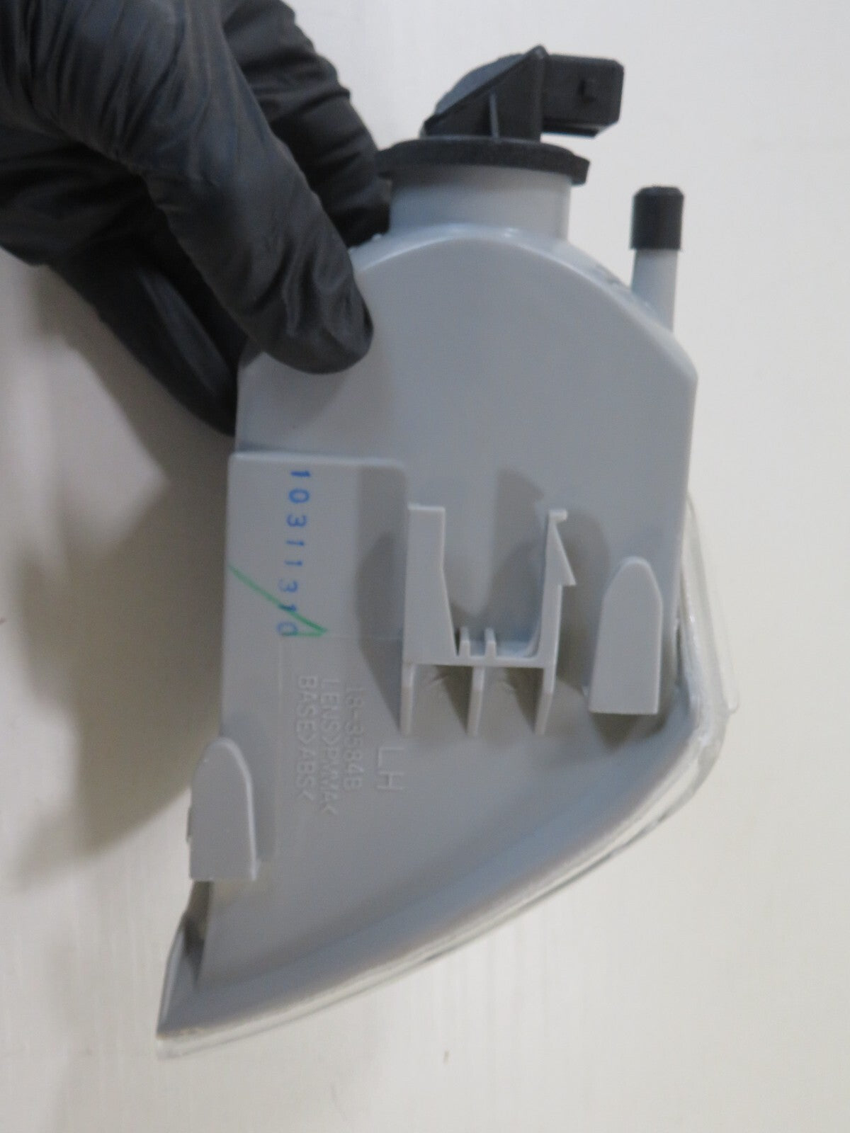 NS PASSENGER LH FRONT INDICATOR LIGHT FOR CITROEN SAXO 1996-1999 LUCAS LPB365