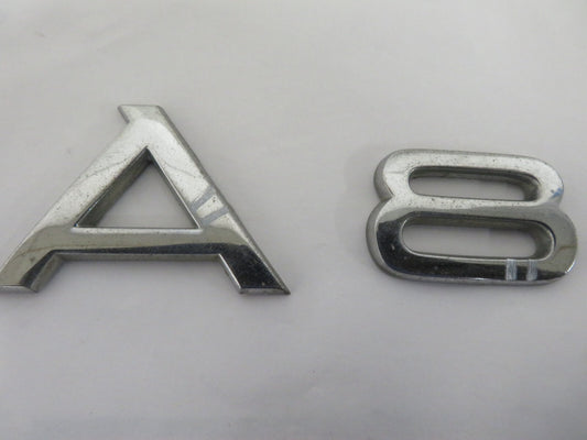 AUDI A8 D2 REAR BOOT BADGE 1998-2002 1515-11