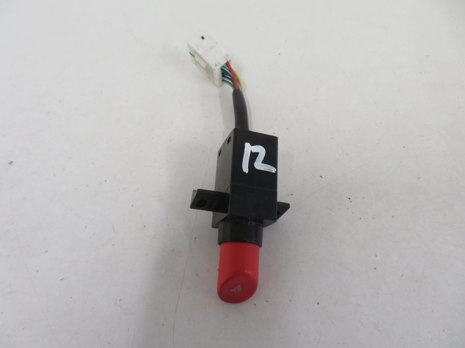 ROVER CITY ROVER HAZARD SWITCH 2003-2005 1642-12