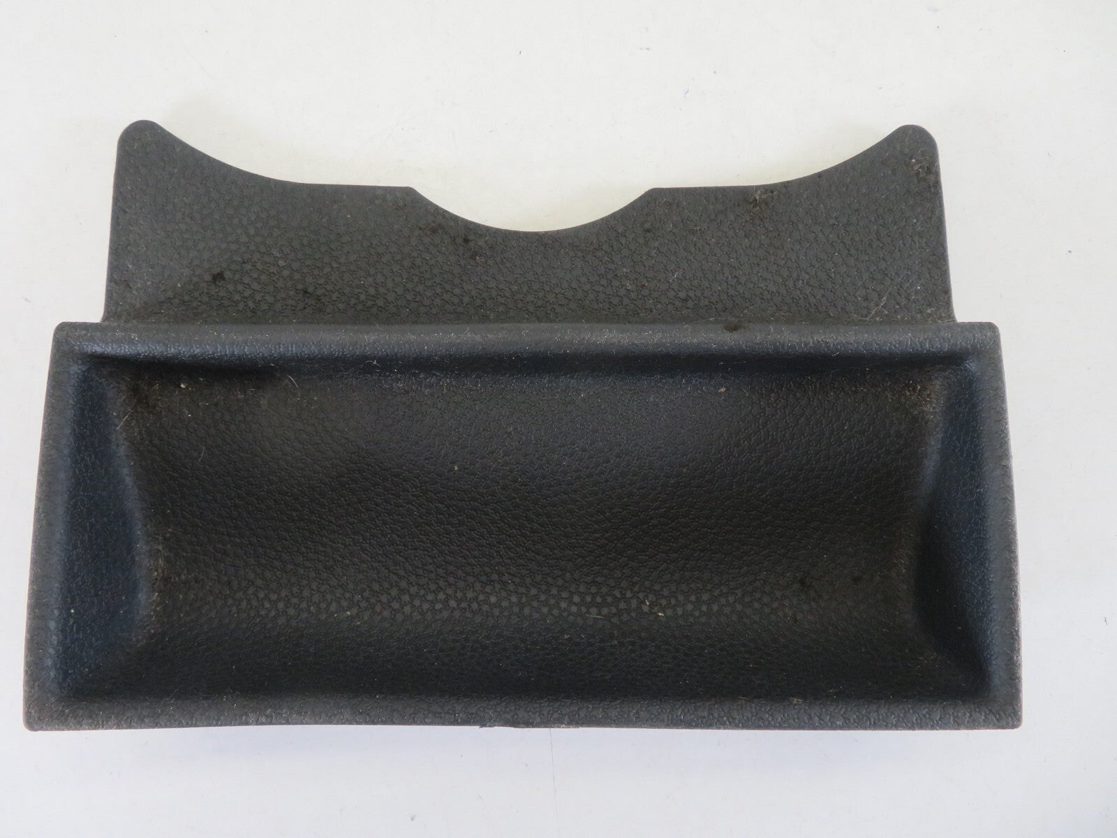 BMW MINI ONE CONVERTIBLE R52 CENTER CONSOLE RUBBER INSERT 2004-2006 A2018-4