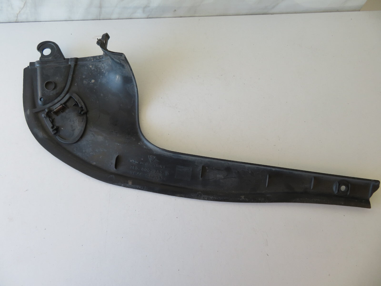 PORSCHE CAYENNE 955 HEADLIGHT ACCESS COVER TRIM 2003-2006 AS2-SA-2