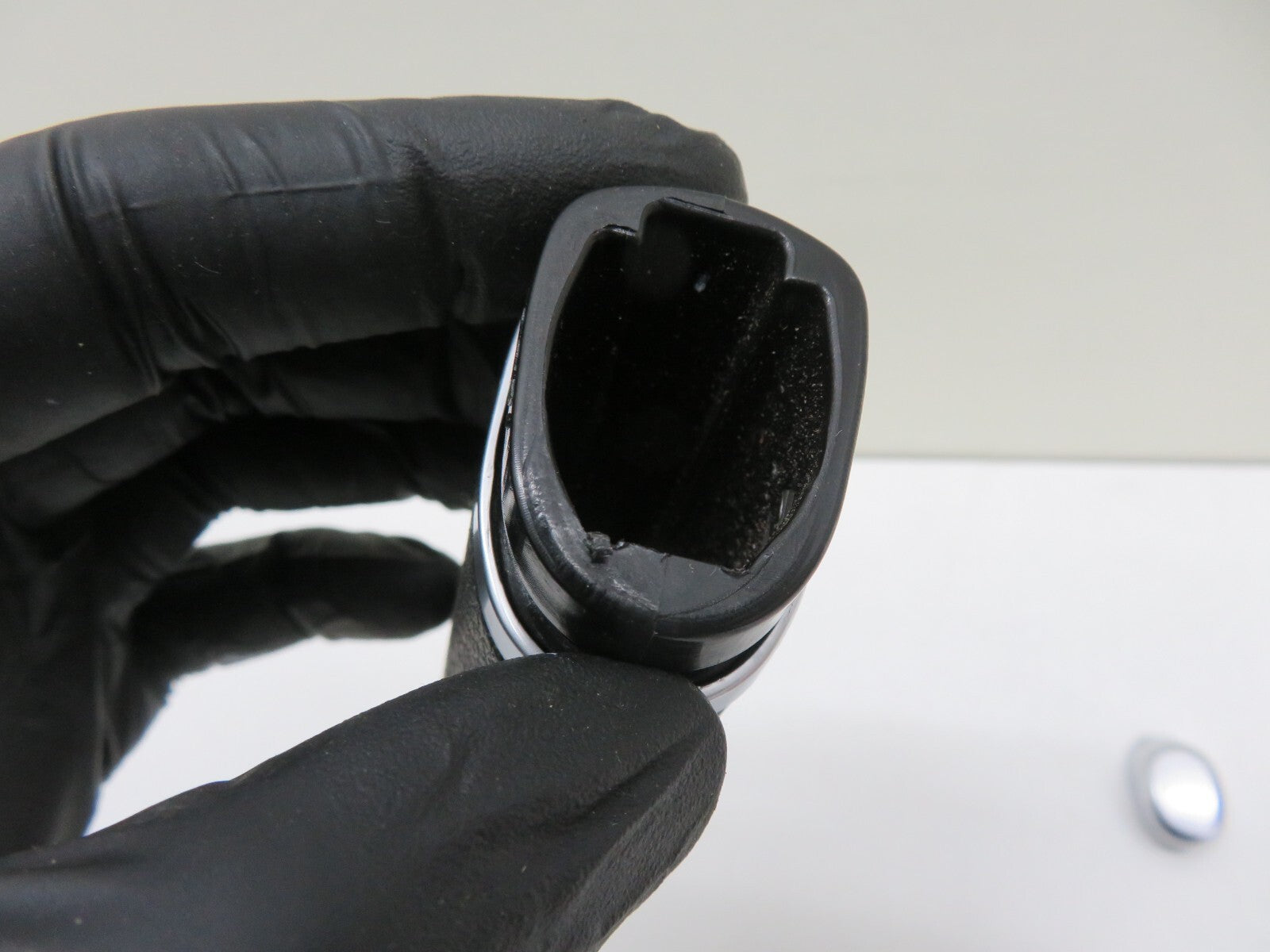 FORD FOCUS ST HEATING AIR DUCT PIPES PAIR 2006-2010 1311-2