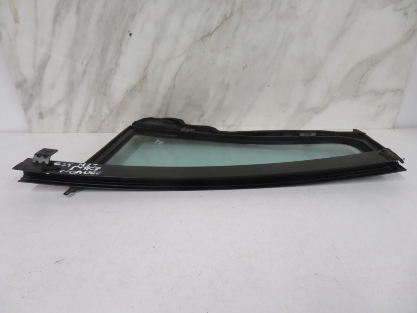 FORD MONDEO MK3 ESTATE NS PASSENGER REAR QUARTER GLASS WINDOW 2001-2007 MX1520-1