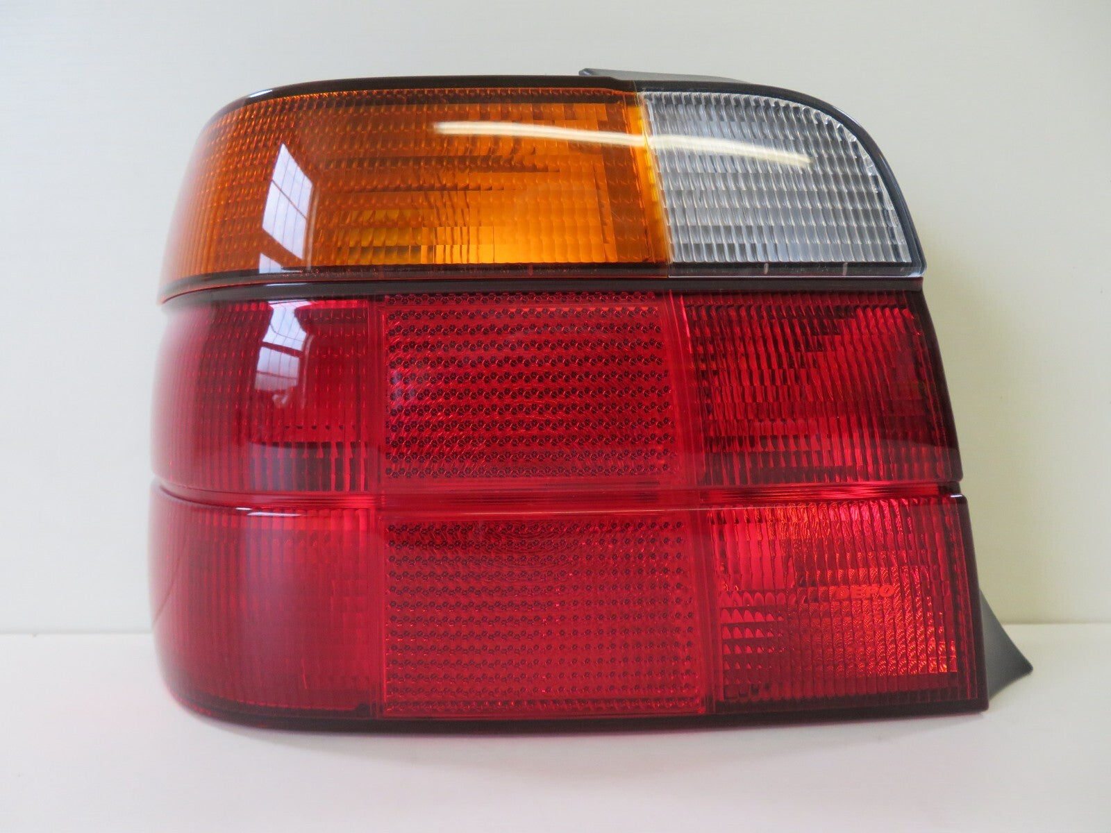 NS PASSENGER REAR LIGHT LH DEPO 444-1935L-UE FOR BMW 3 SERIES COMPACT 1991-1999