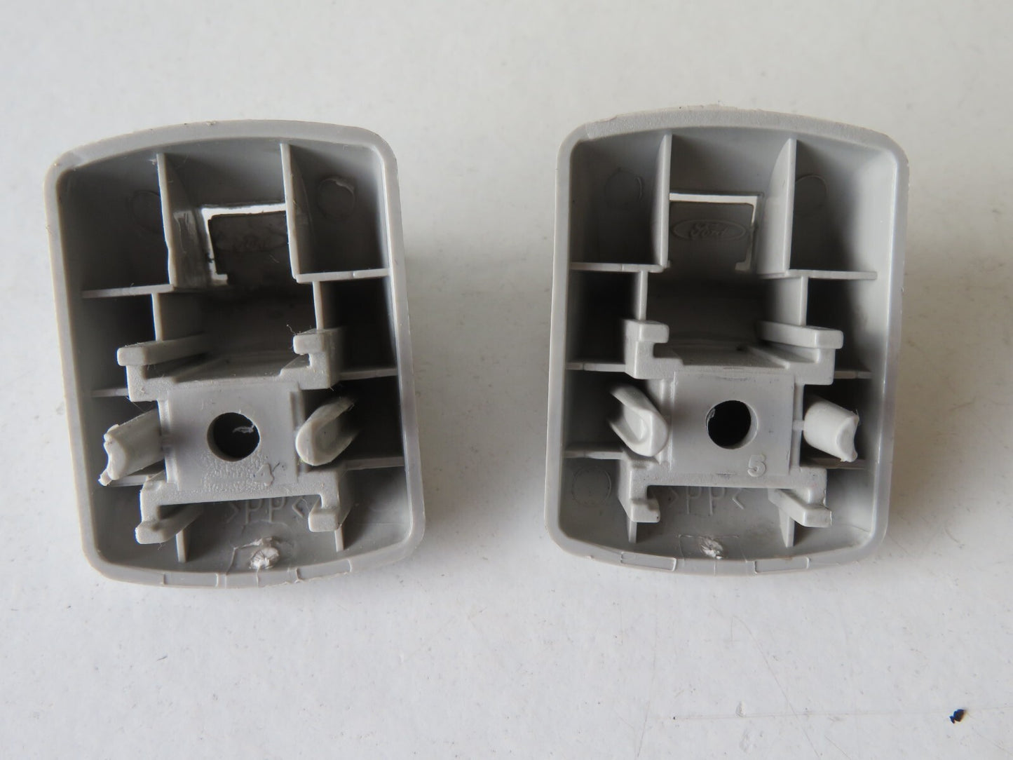 FORD GALAXY MK3 SUN VISOR CLIPS PAIR LEFT AND RIGHT 2007-2010 AMS1632