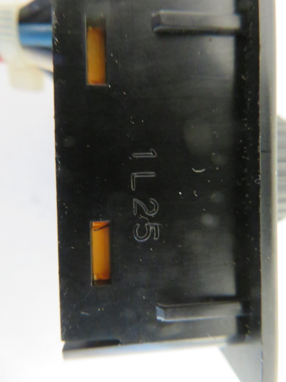 SUZUKI SWIFT HEADLIGHT LEVEL SWITCH 1988-2002 1439-16