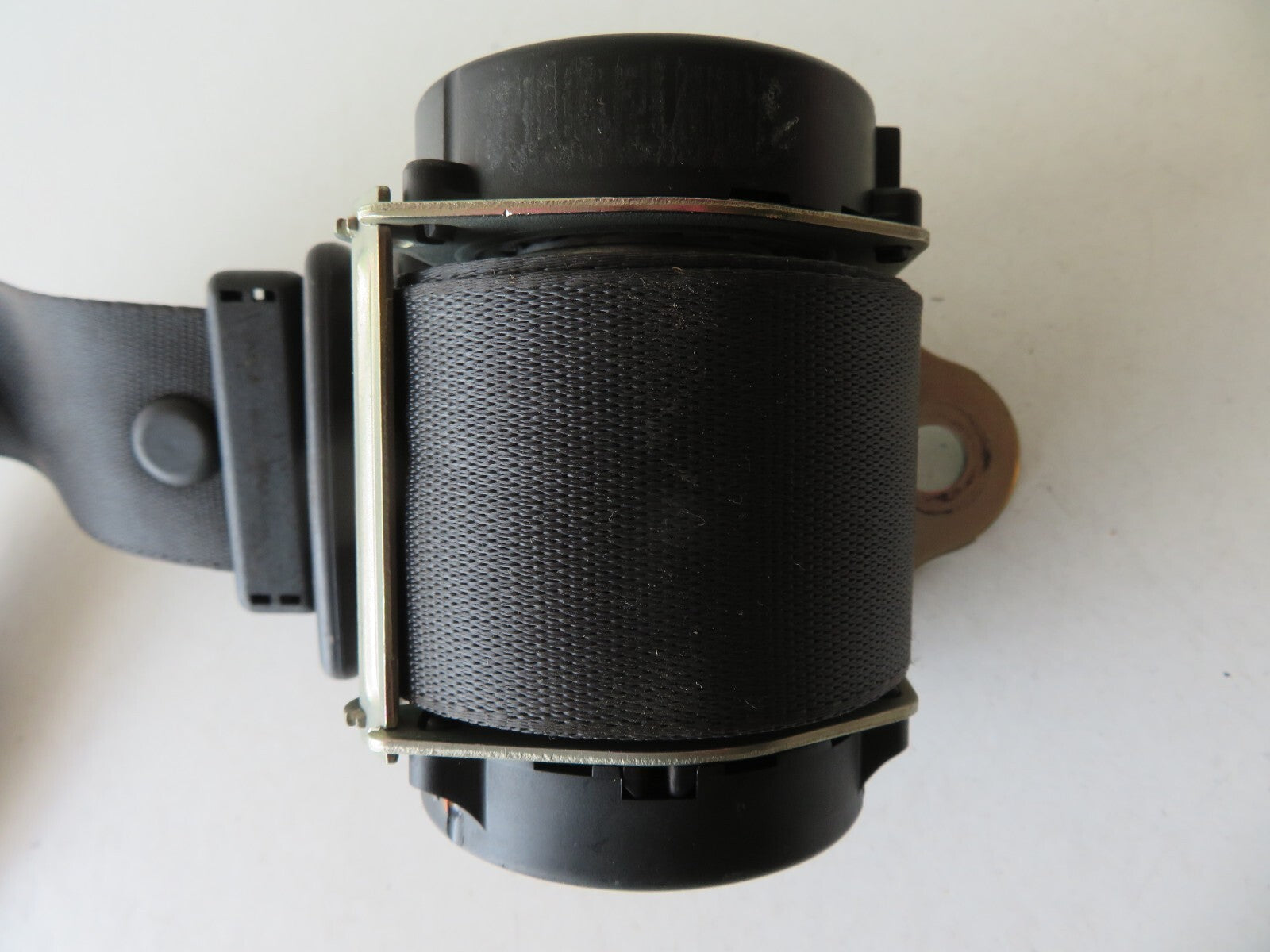 BMW MINI COOPER S R53 OSR DRIVER REAR SEAT BELT 7055962 2000-2005 AMS1406