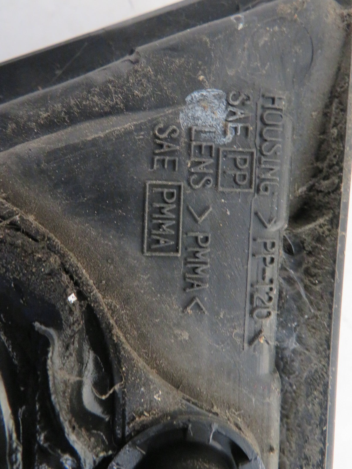 NISSAN ALMERA NS PASSENGER REAR INNER TAIL LIGHT 1998-2000 1624-7