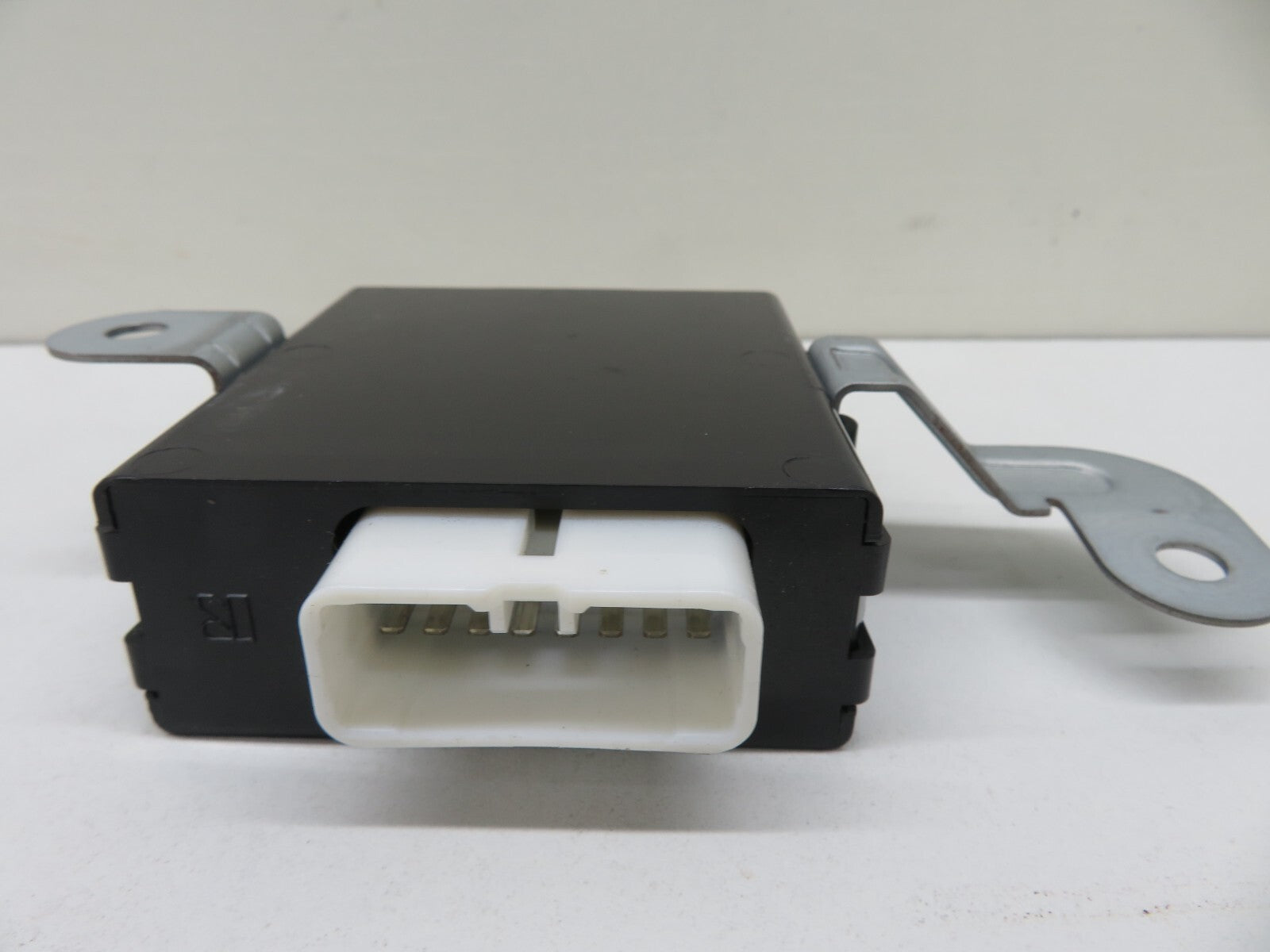 TOYOTA LEXUS SOARER MIRROR VIBRATION CONTROL RELAY 89140-24010 1991-1999 1503-20