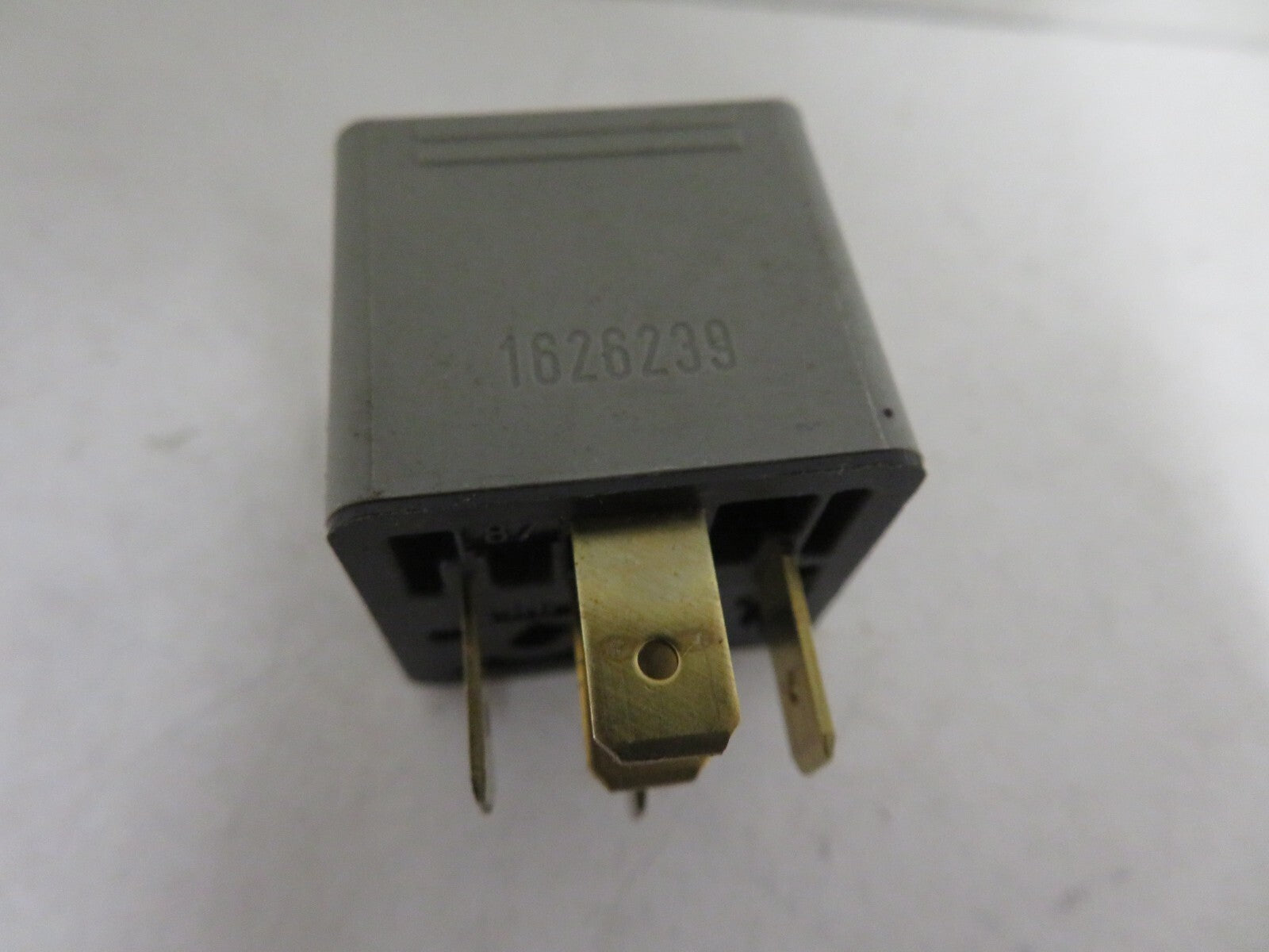 SAAB 93 9-3 BOSCH RELAY 1626239 1998-2002 SB29