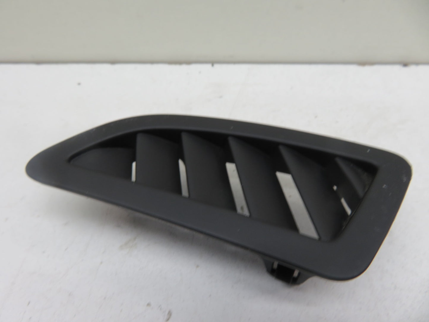 VAUXHALL INSIGNIA NS PASSENGER SIDE DASHBOARD AIR VENT 13279230 2008-2016 1437-7