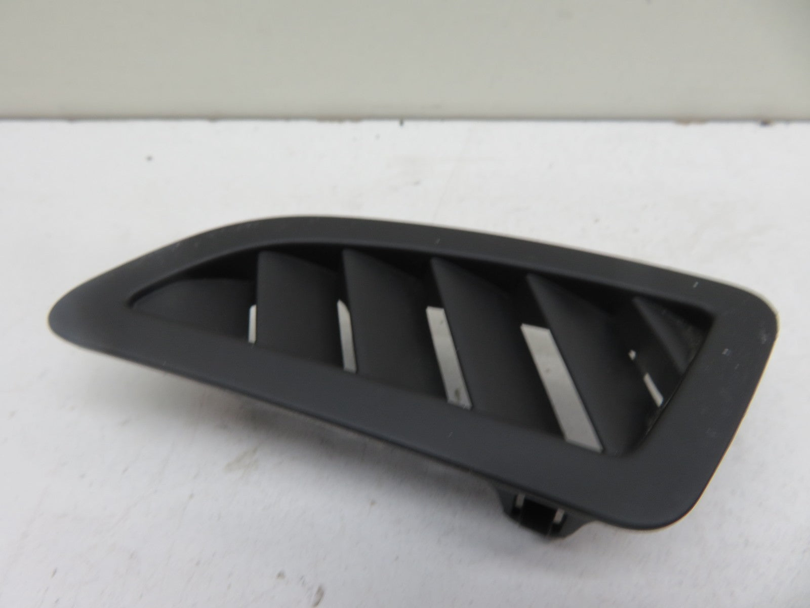 VAUXHALL INSIGNIA NS PASSENGER SIDE DASHBOARD AIR VENT 13279230 2008-2016 1437-7