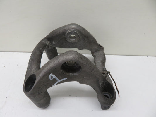 PORSCHE CAYENNE 955 MOUNT BRACKET 948115203 2003-2006 1718-9