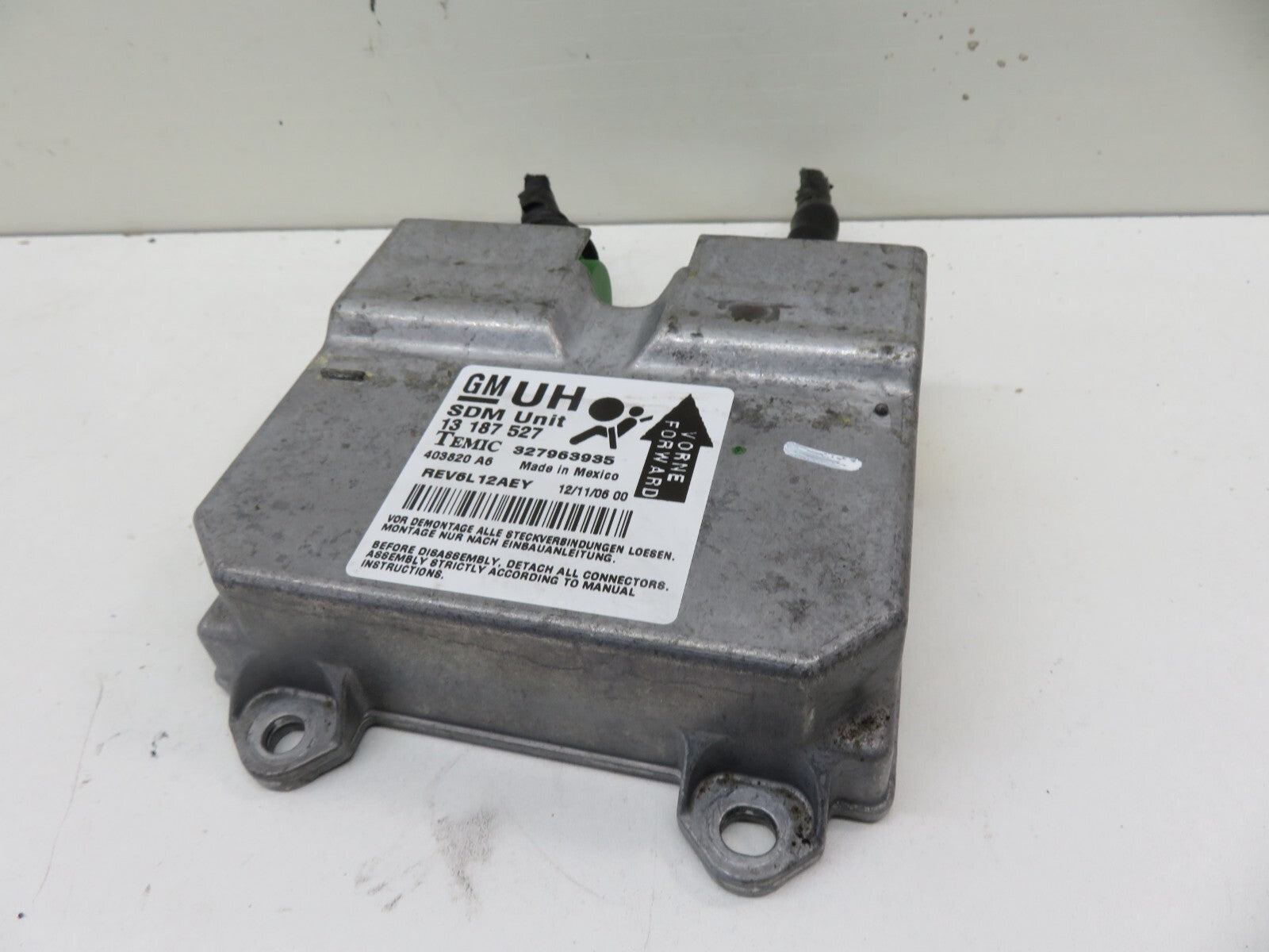 VAUXHALL CORSA D 3DR AIR BAG CONTROL MODULE 13187527 2006-2011 1700-1