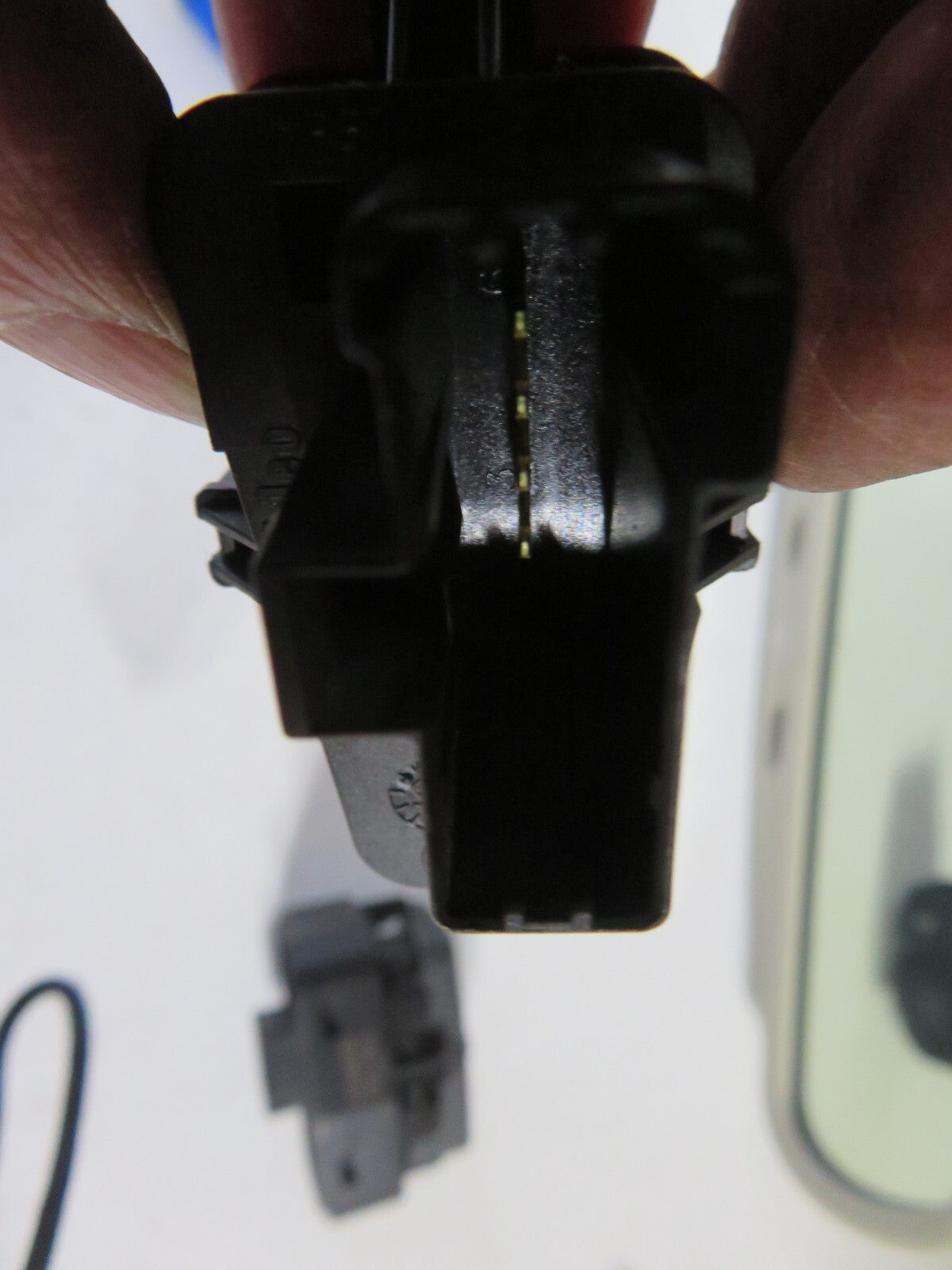 FIAT CROMA HAZARD SWITCH 2005-2011 A1617-8