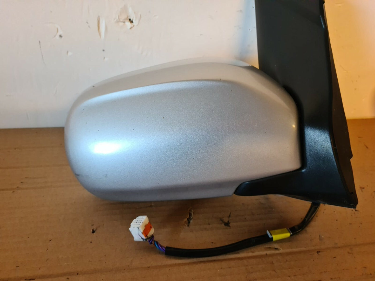 MAZDA MPV OS DRIVER SIDE DOOR WING MIRROR IN SILVER 2004-2009 A51