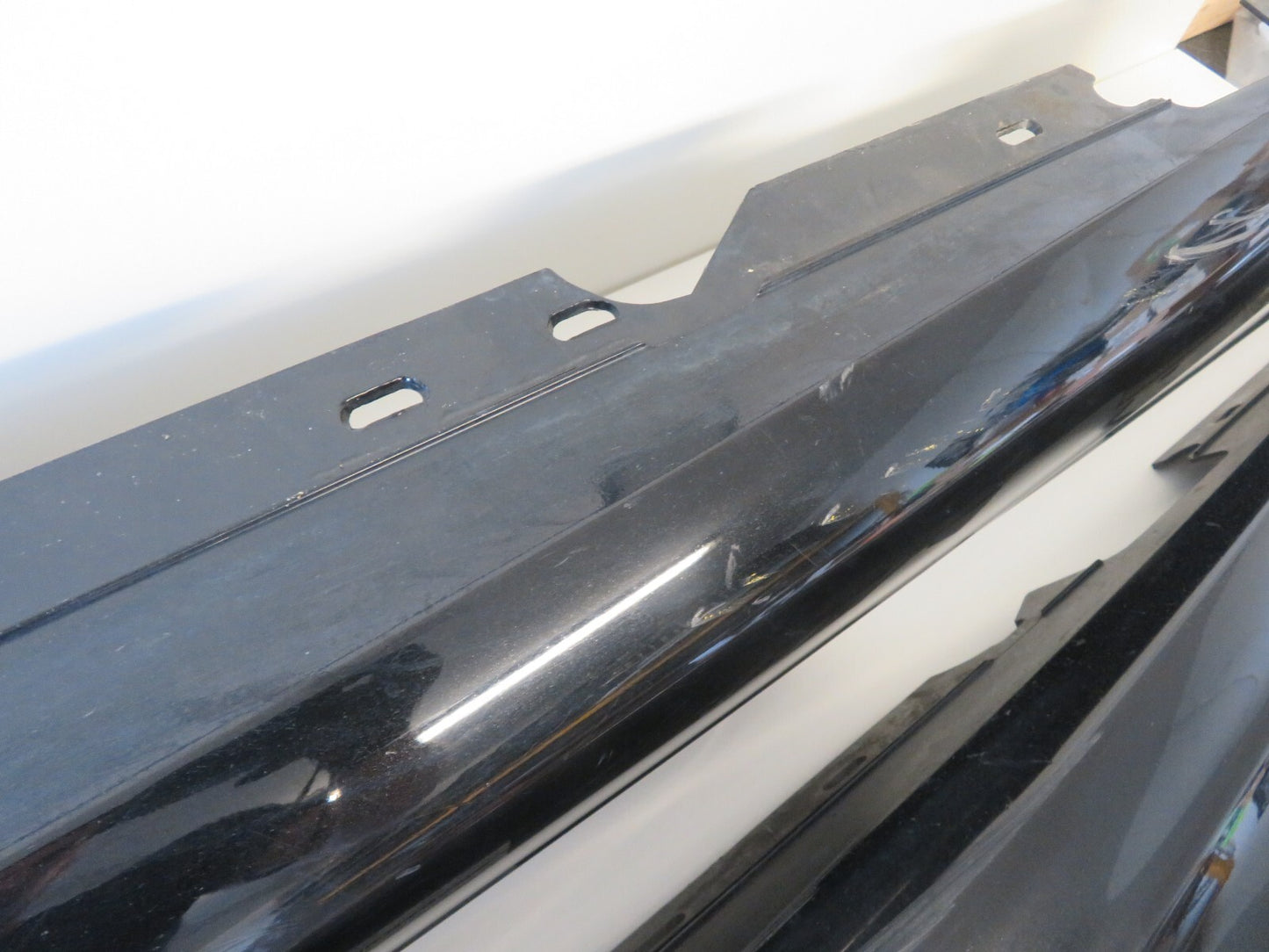 BMW 1 SERIES E82 E88 M SPORT SIDE SKIRTS PAIR BLACK 2005-2011 (SEE PHOTOS)