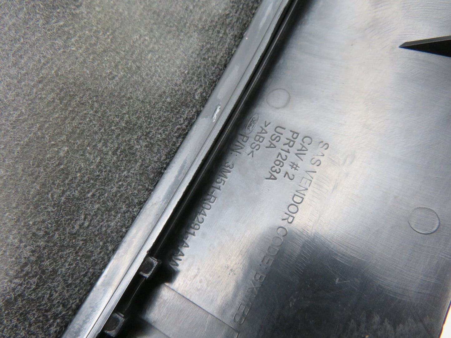 FORD FOCUS ST225 UPPER STEERING SURROUND COLUMN TRIM 2005-2010 #1411-14