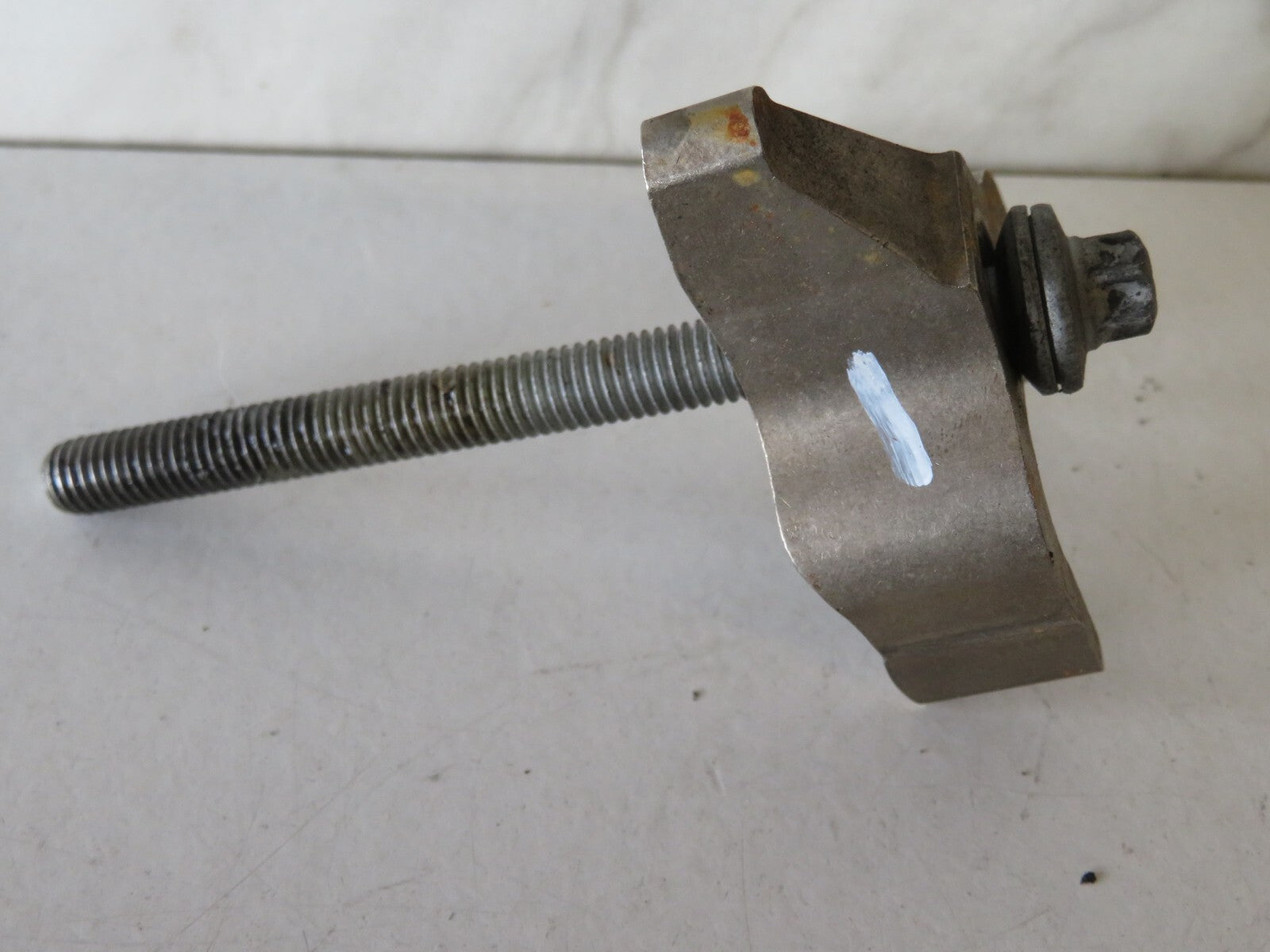 BMW 1 SERIES F20 116D FUEL INJECTOR CLAMP WITH BOLT 2012-2018 AMS1310-1