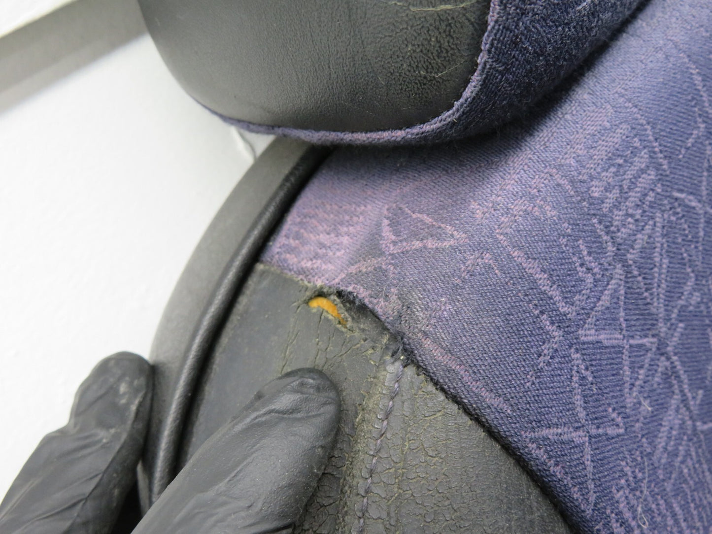 BMW E36 CONVERTIBLE COUPE OS DRIVER HALF LEATHER SEAT (SEE PHOTOS) 1990-1998