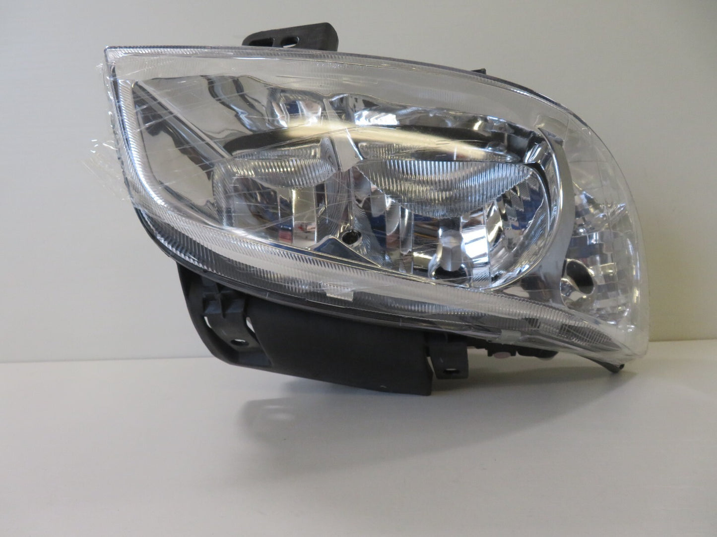 DEPO OS DRIVER HEADLIGHT RH 445-1110R-RD-EM FITS SEAT IBIZA 1999-2002 LM53