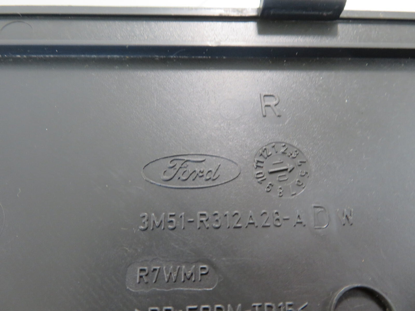 FORD C MAX OS REAR DRIVER BOOT STORAGE LID TRIM 2006-2010 1532-23