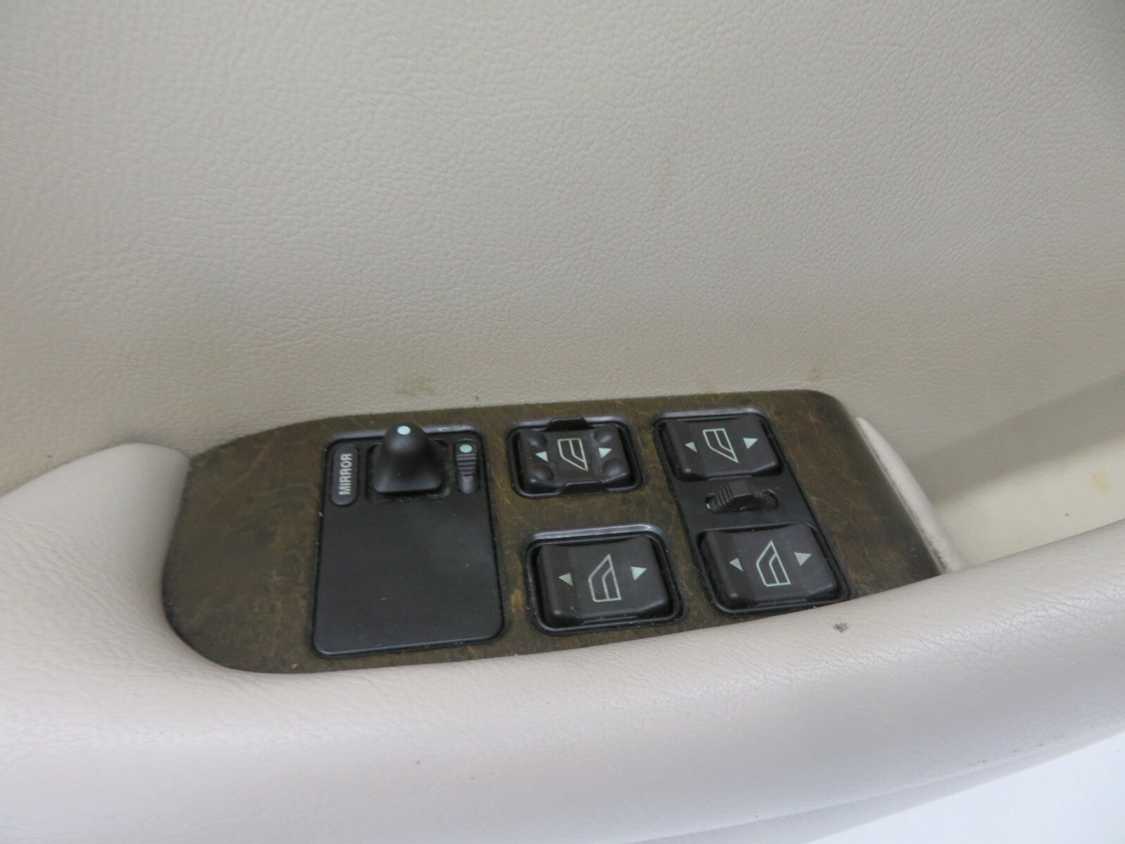 JAGUAR XJR OSF DRIVER FRONT DOOR CARD PANEL 1994-2001