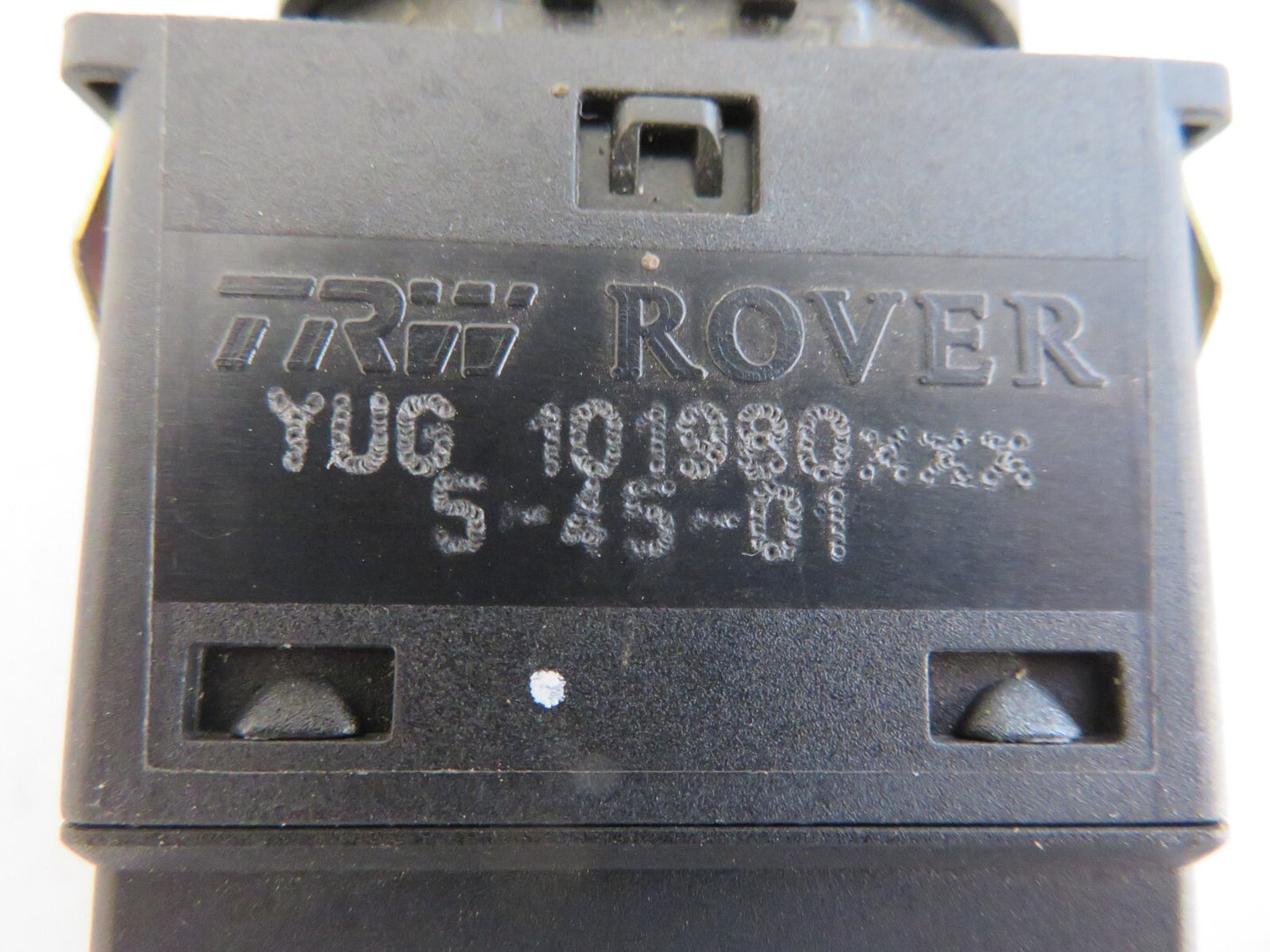 ROVER 75 HEATED SEAT SWITCH YUG101980 1999-2005 MIXA1540-23