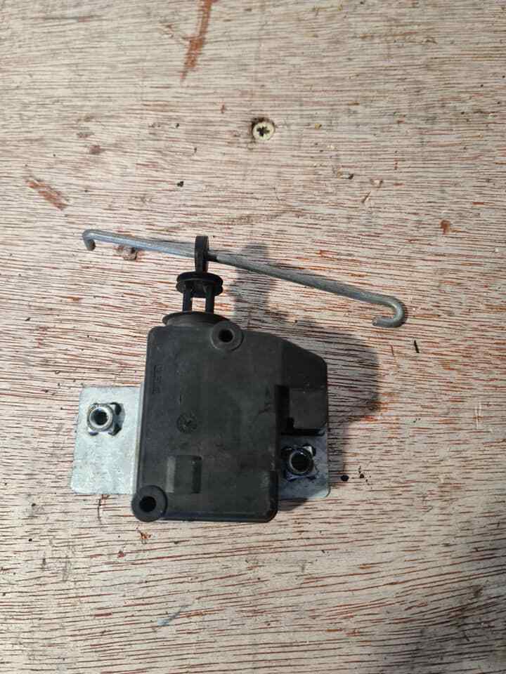 MITSUBISHI SPACE STAR MK1 BOOT LOCK ACTUATOR 1998-2004 HW51