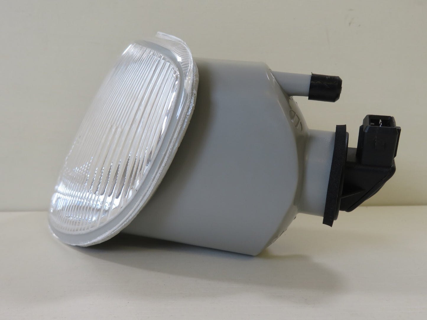 NS PASSENGER LH FRONT INDICATOR LIGHT FOR CITROEN SAXO 1996-1999 LUCAS LPB365