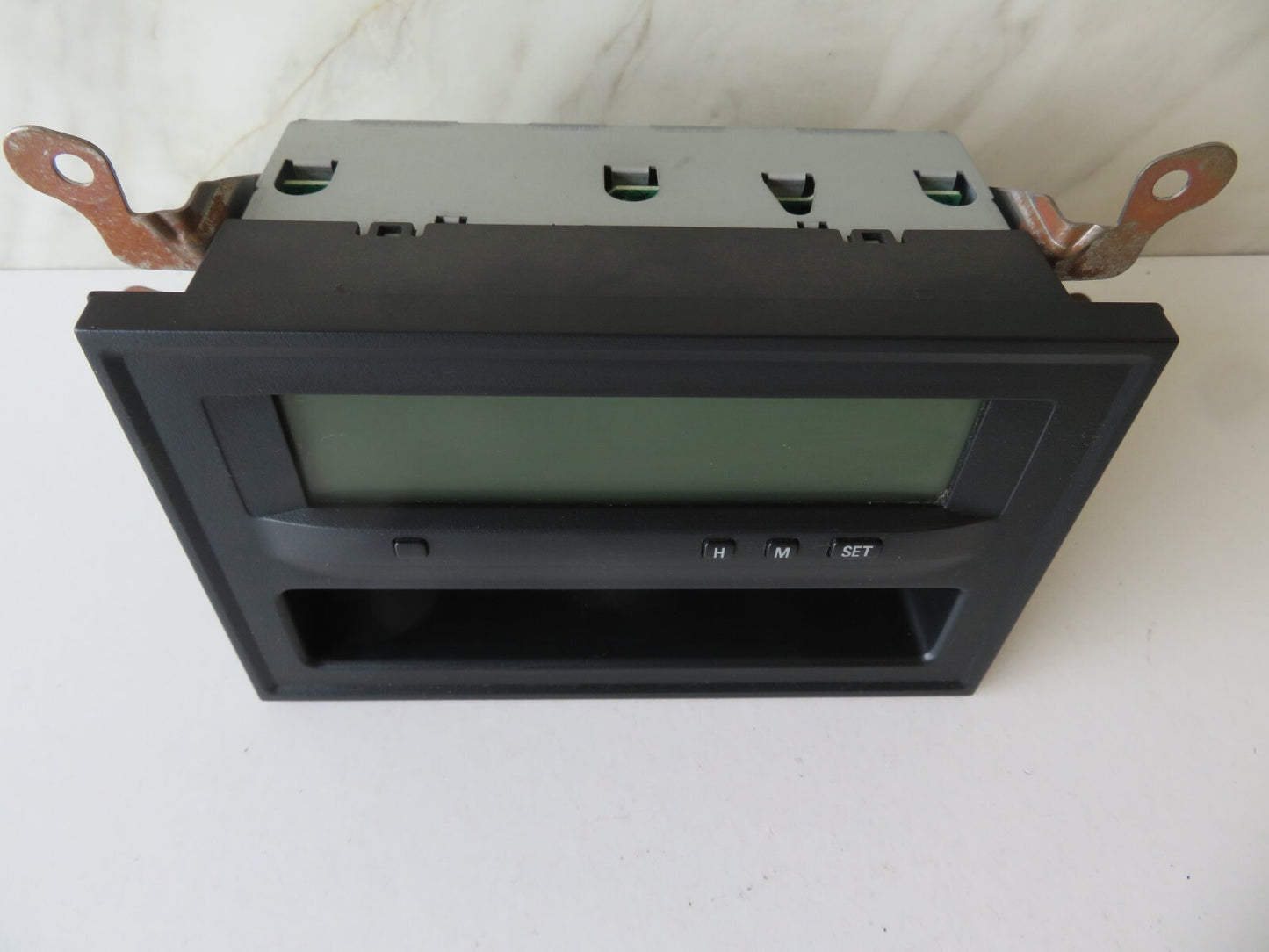 MITSUBISHI GRANDIS RADIO CONTROL DISPLAY SCREEN 8750A087 2004-2010 AMS1151