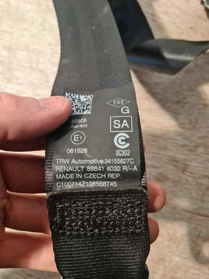 RENAULT TWINGO NSR SEAT BELT 888414032R 2015-2019