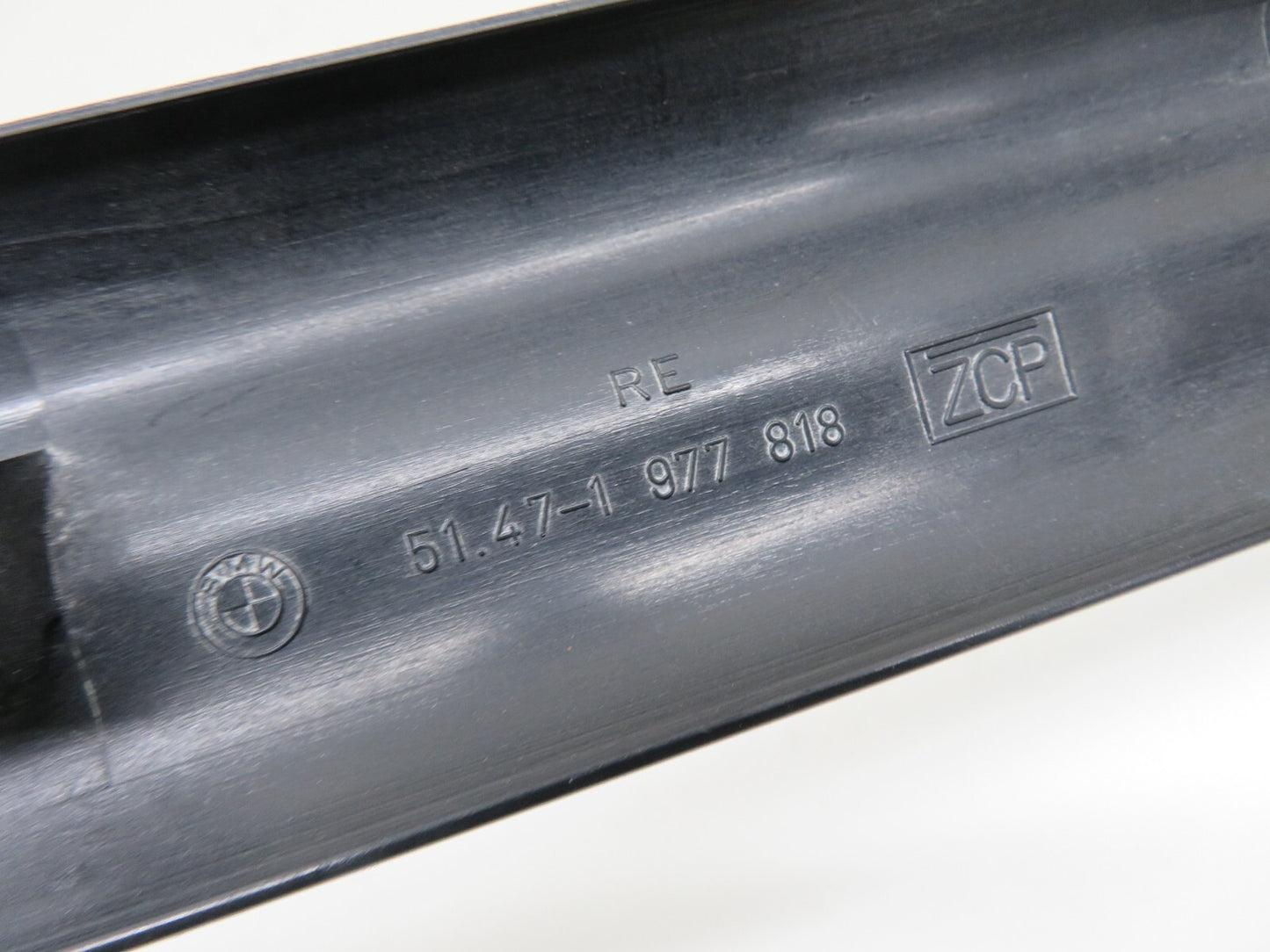 BMW E36 3 SERIES NS PASSENGER SIDE KICK PANEL 1977818 SILL TRIM 1991-1998