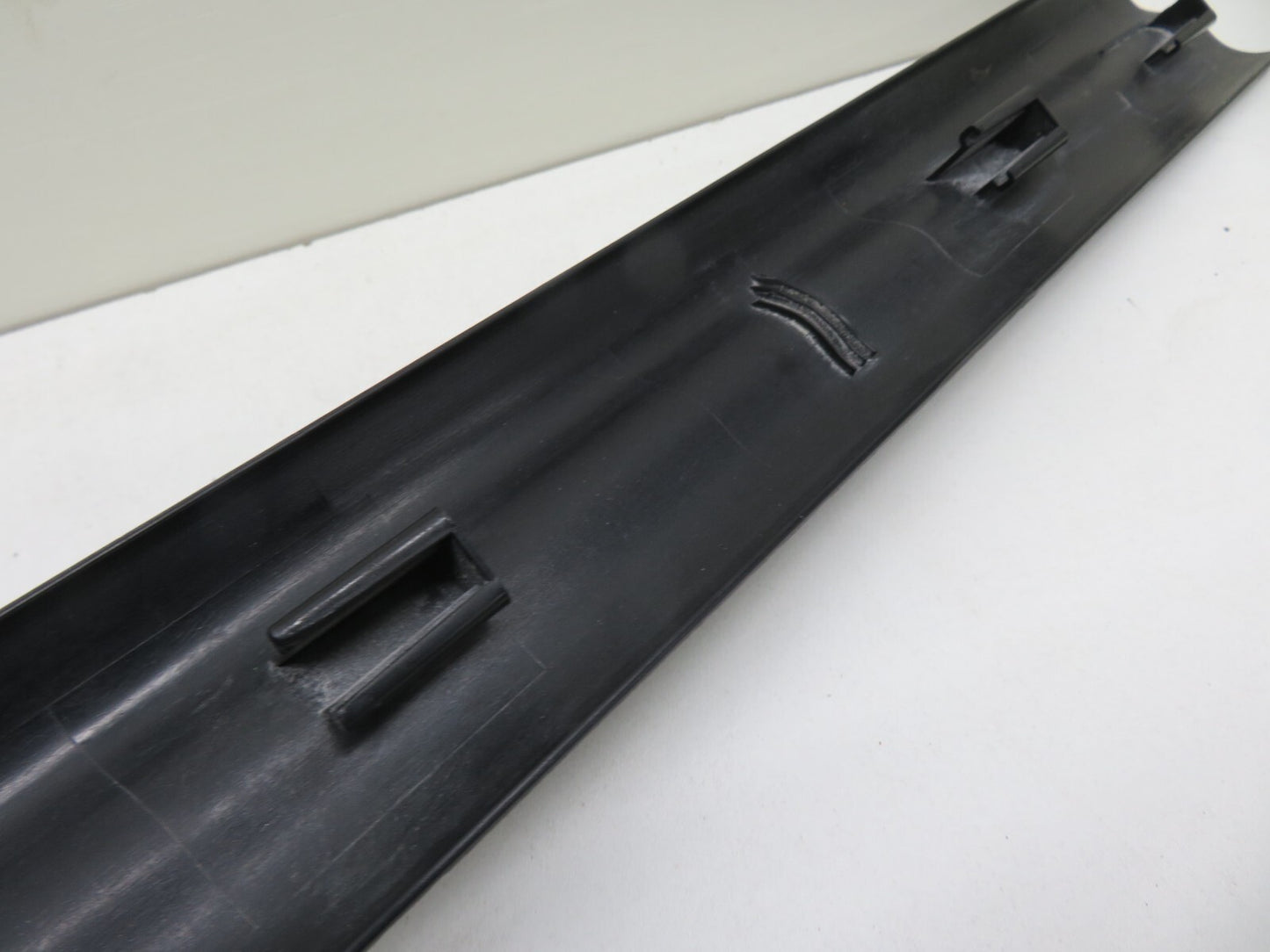 BMW E36 3 SERIES NS PASSENGER SIDE KICK PANEL 1977818 SILL TRIM 1991-1998