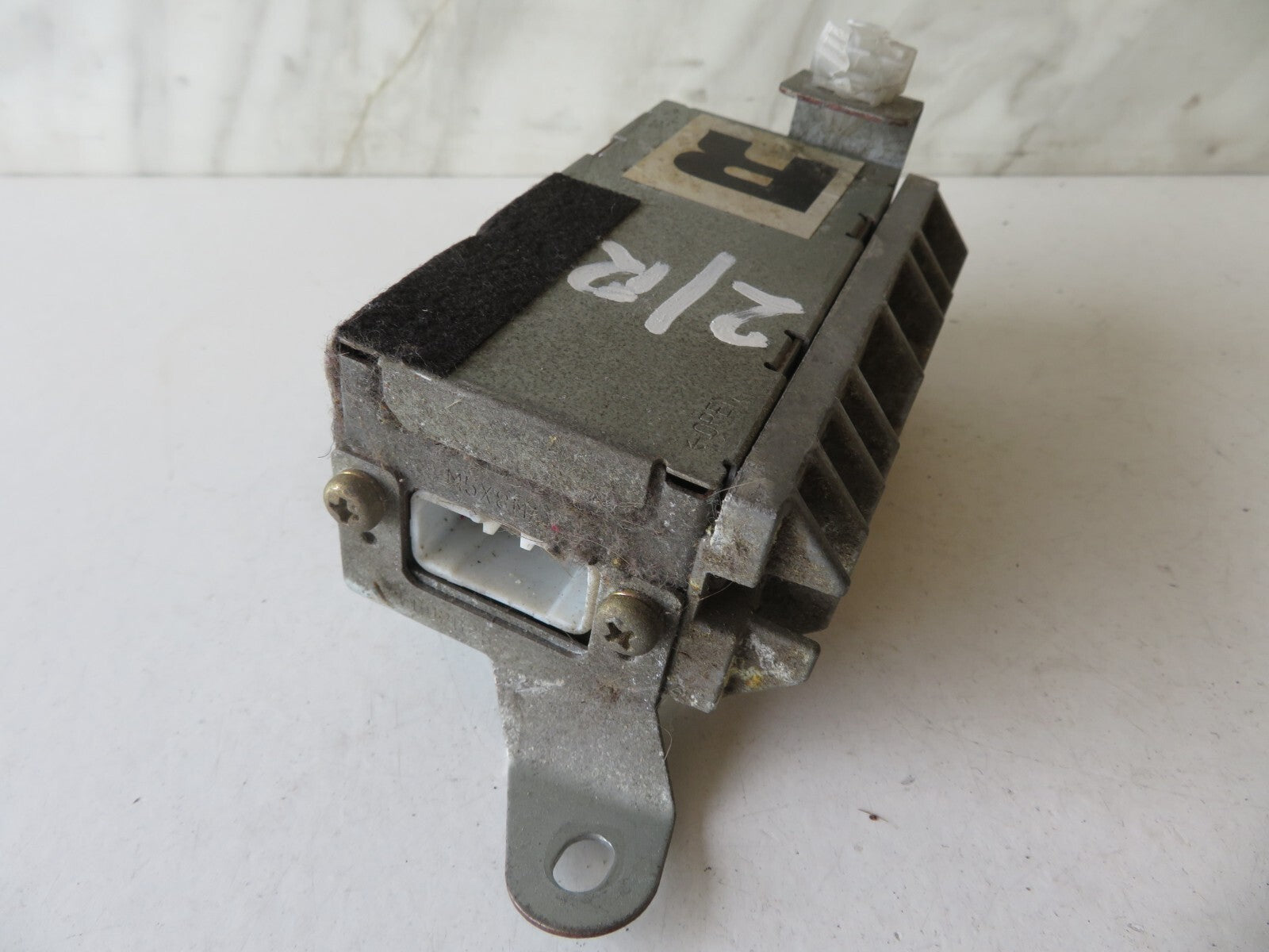 TOYOTA MR2 MK2 DRIVER SIDE SUBWOOFER AMPLIFIER 86280-17070 90-00 AS4 SA-2