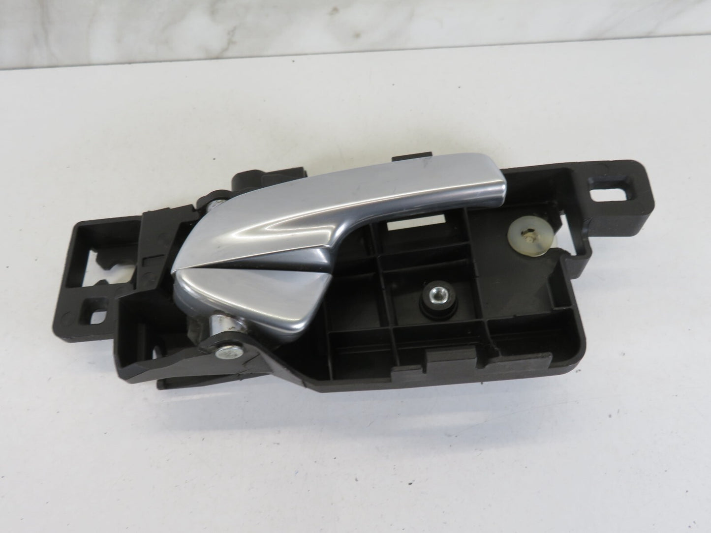 FORD MONDEO MK4 OSR INTERIOR DOOR HANDLE 6M21-U22600-AB 2007-2010 A1001-6