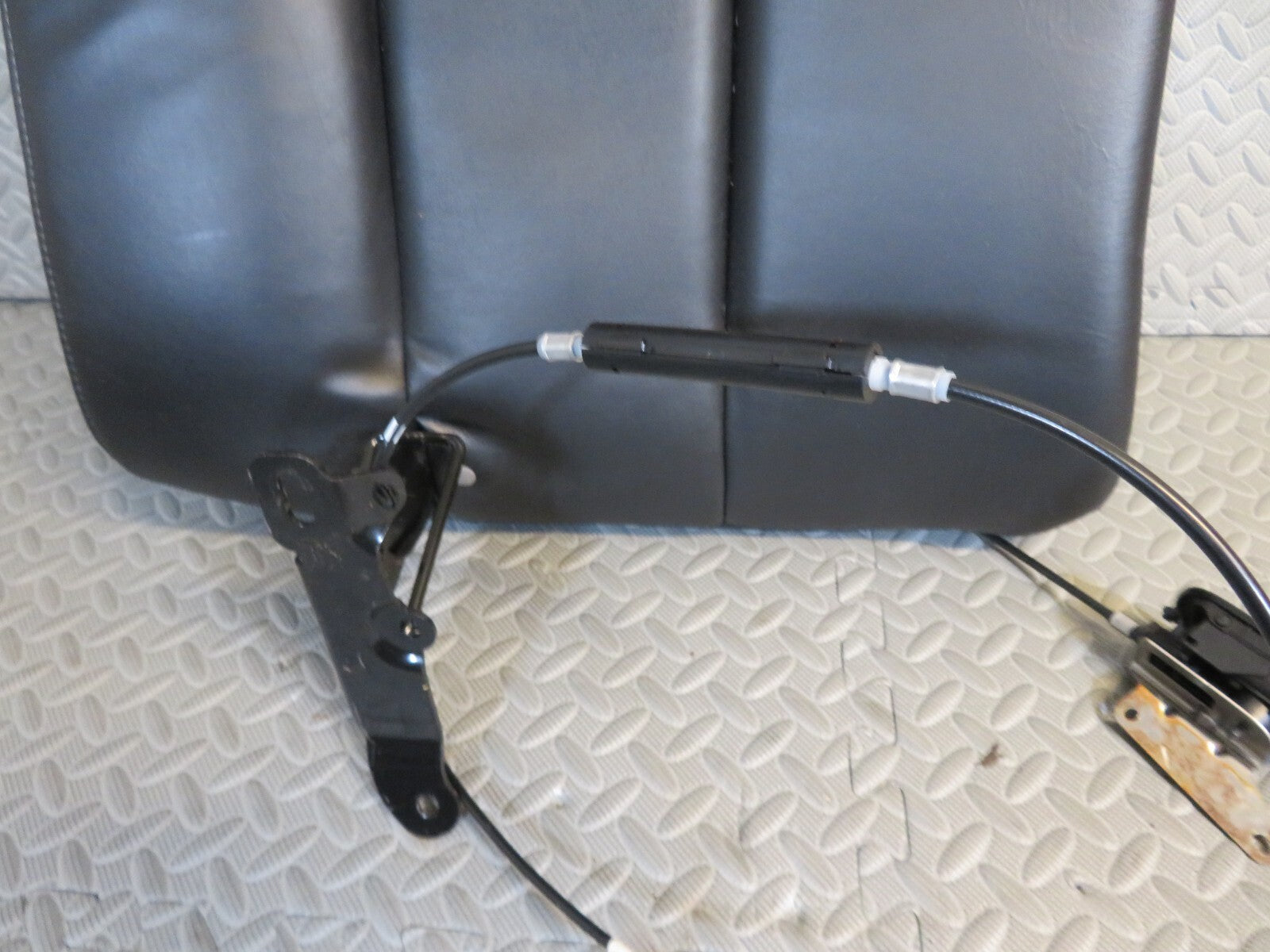 MAZDA CX7 OSR LEATHER SEAT BACK REST 2009-2012