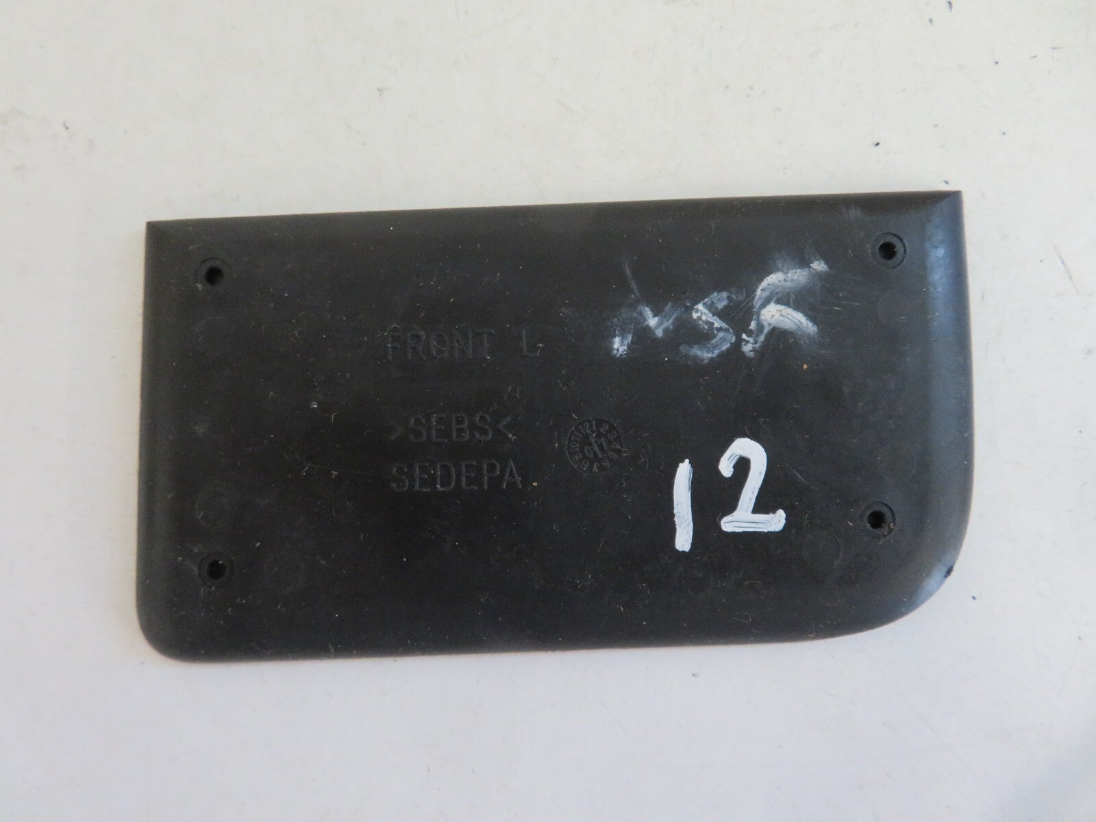 PEUGEOT 4007 NSF DOOR CARD RUBBER INSERT TRIM 2007-2012 A1315-12