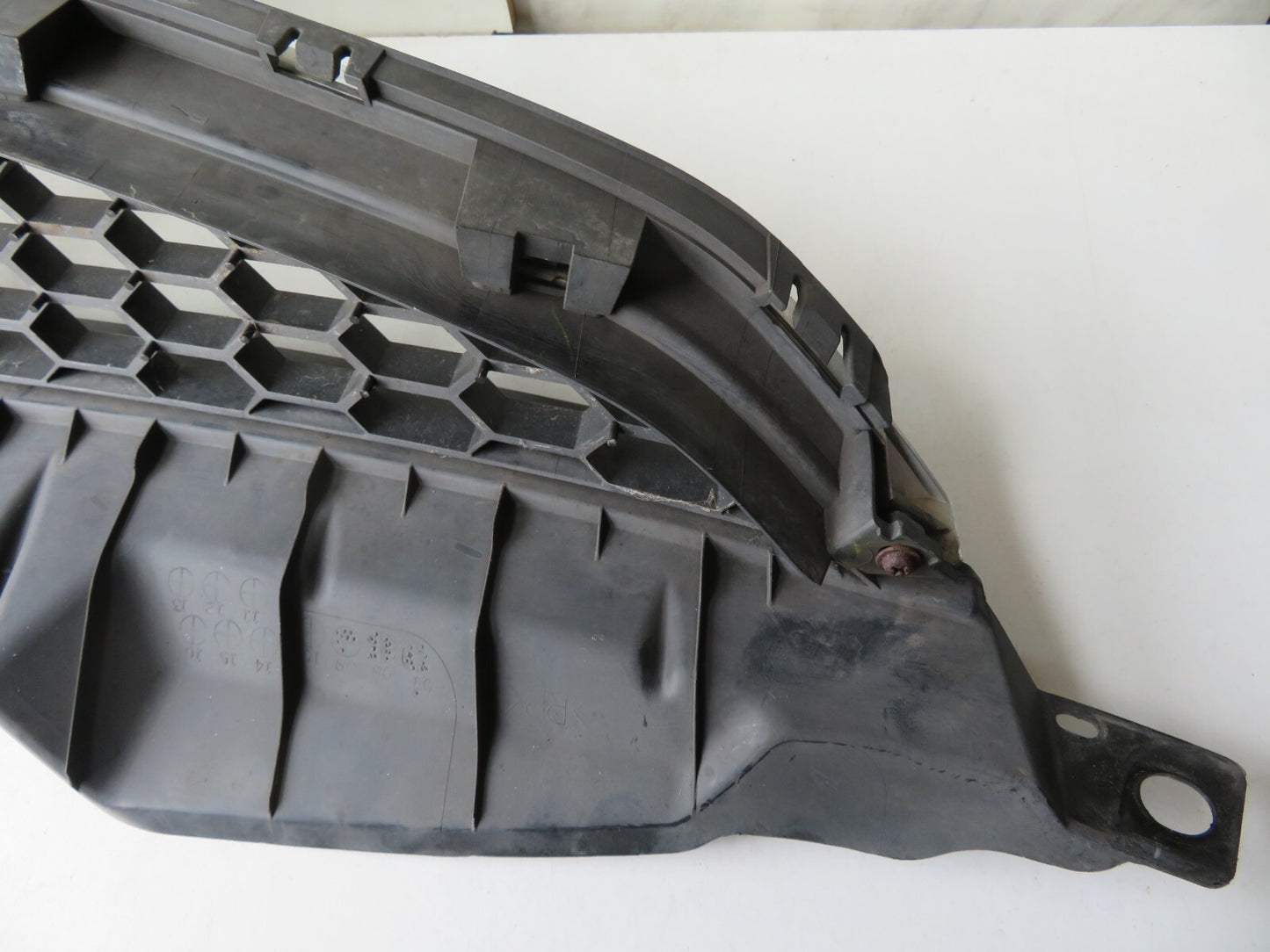 MAZDA 5 MPV FRONT GRILL 2005-2010 BK1112
