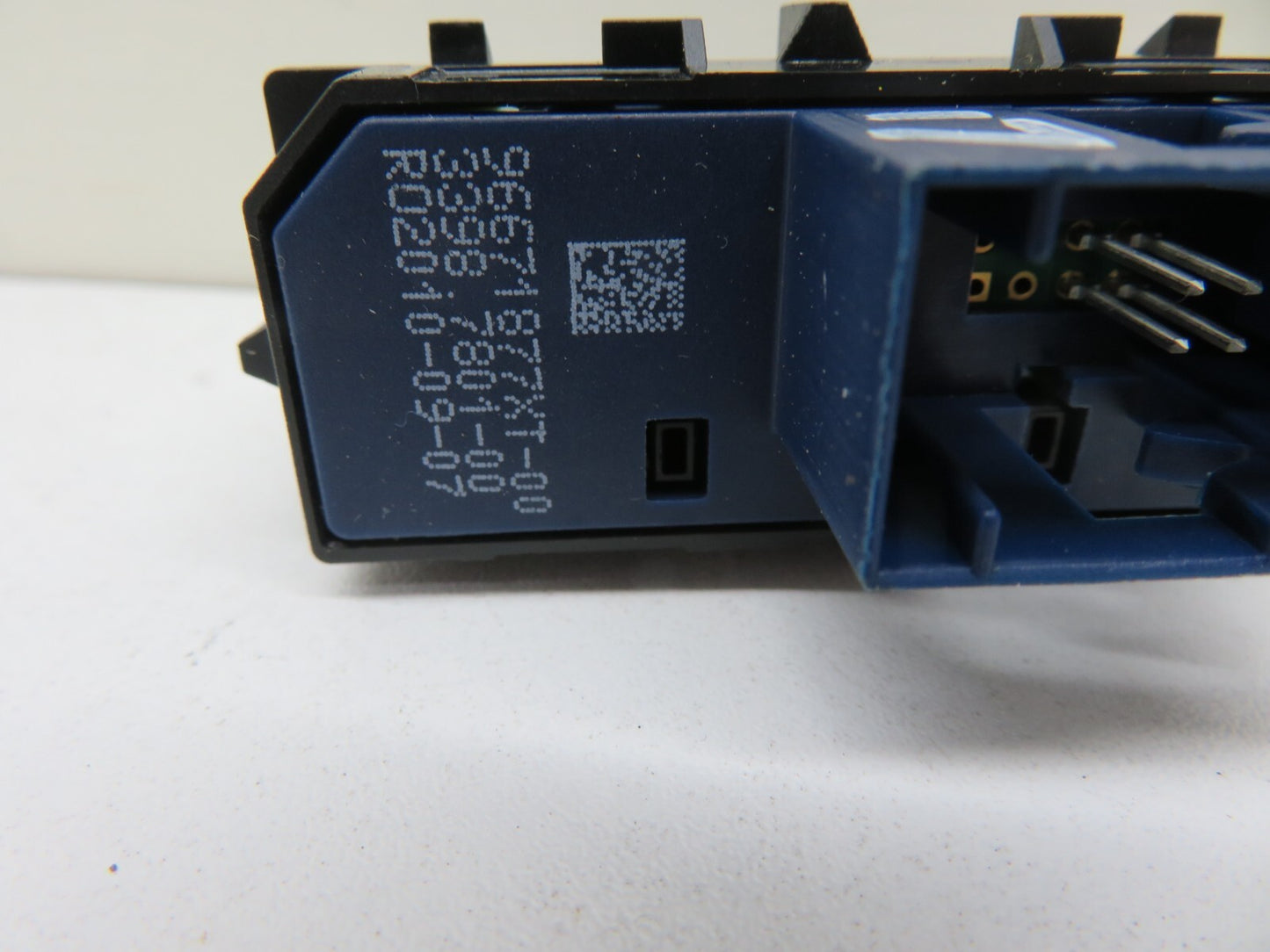 PEUGEOT 3008 CHILD LOCK SWITCH 96671877XT 2008-2016 1338-17